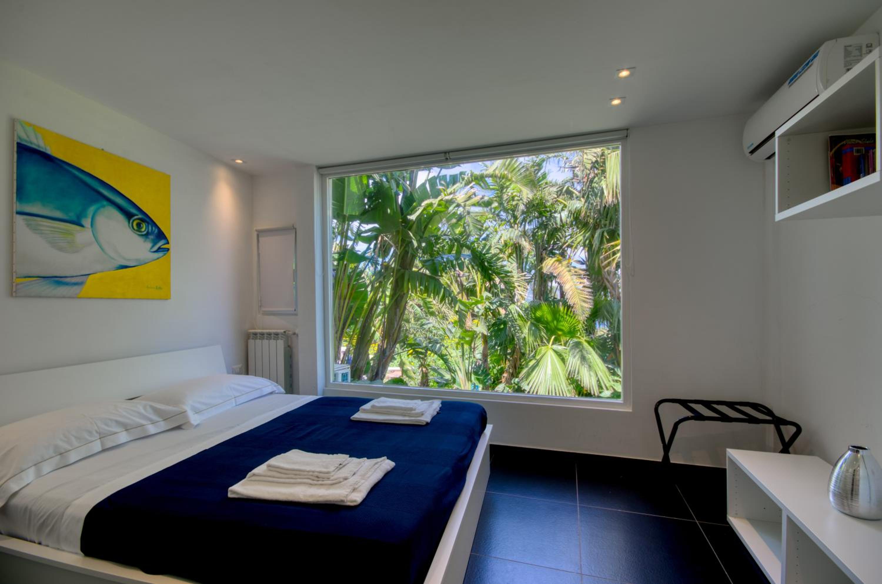 Luxury Taorum villa with spectacular sea views in Taormina