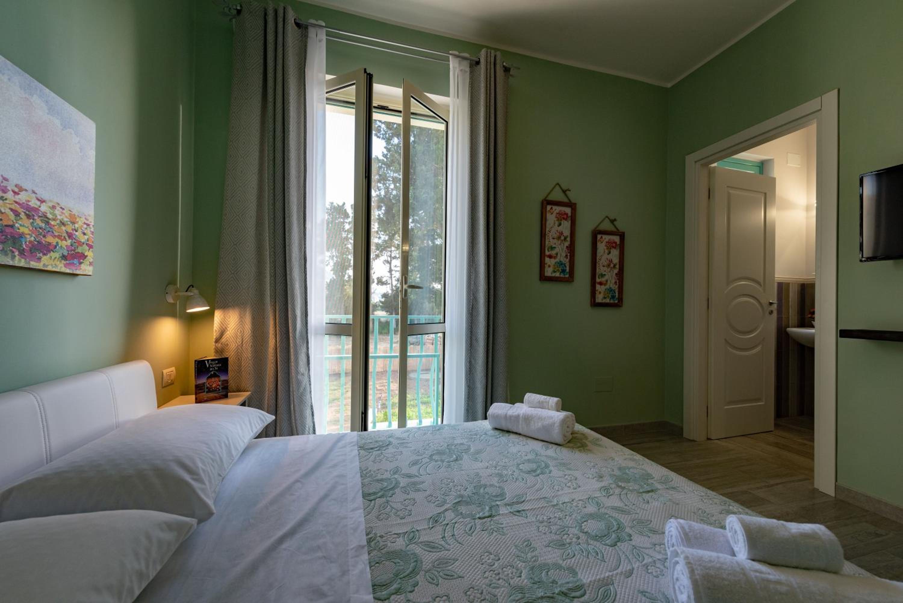 Photo 42