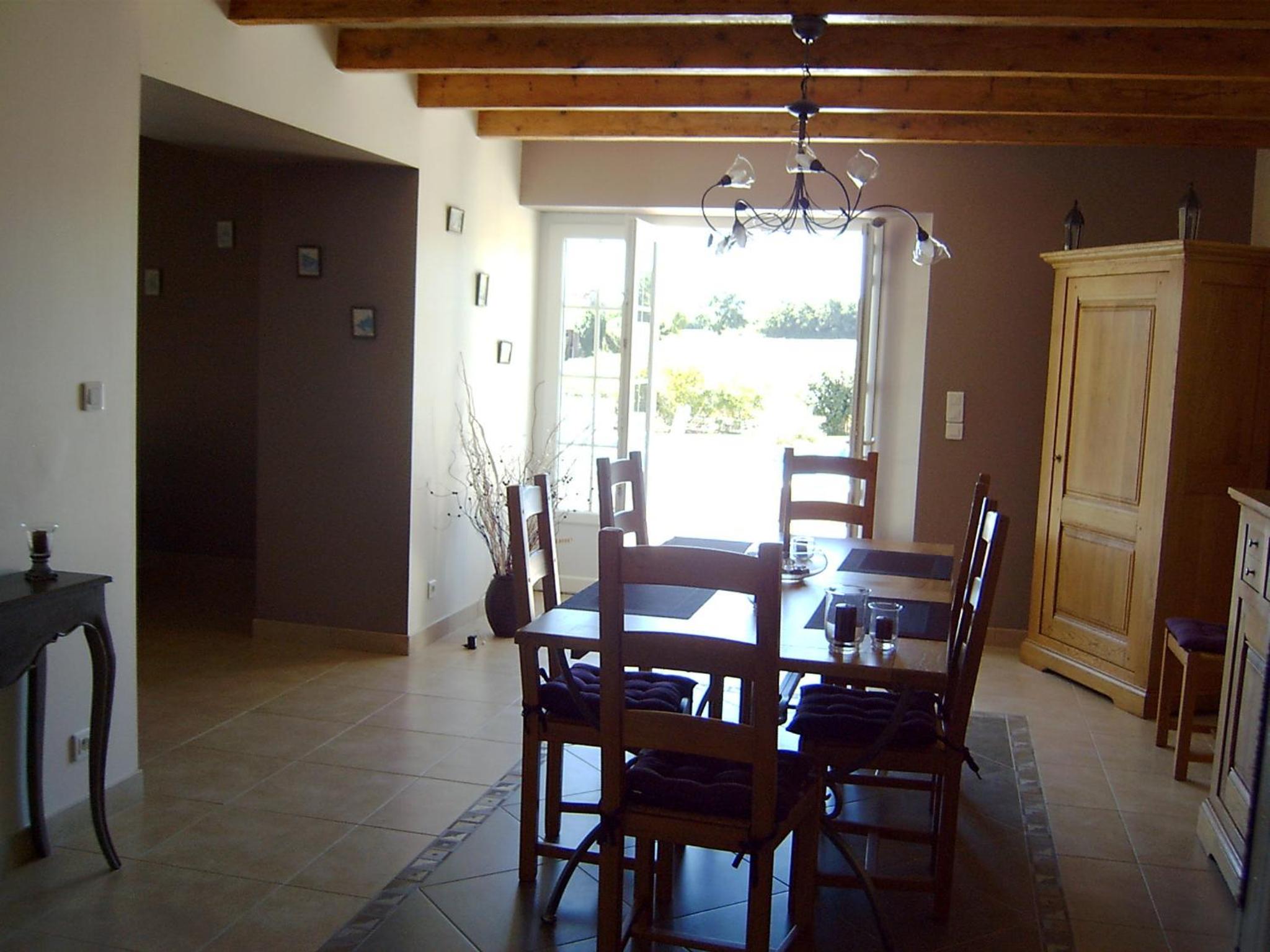 Photo 33