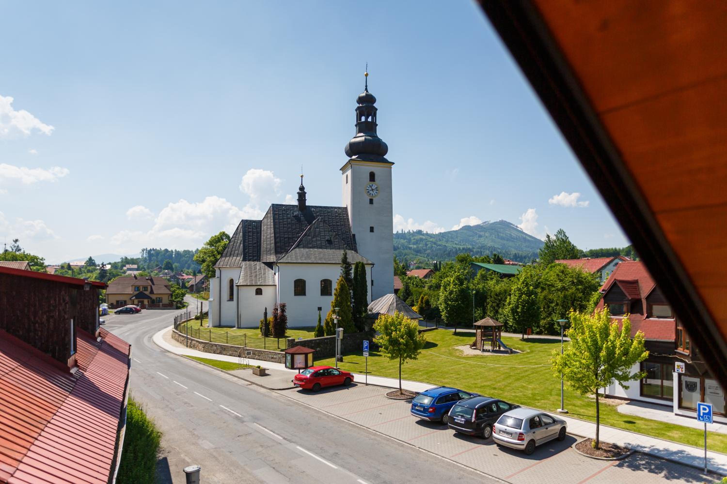 Restaurace a penzion Pod Lipami Metylovice