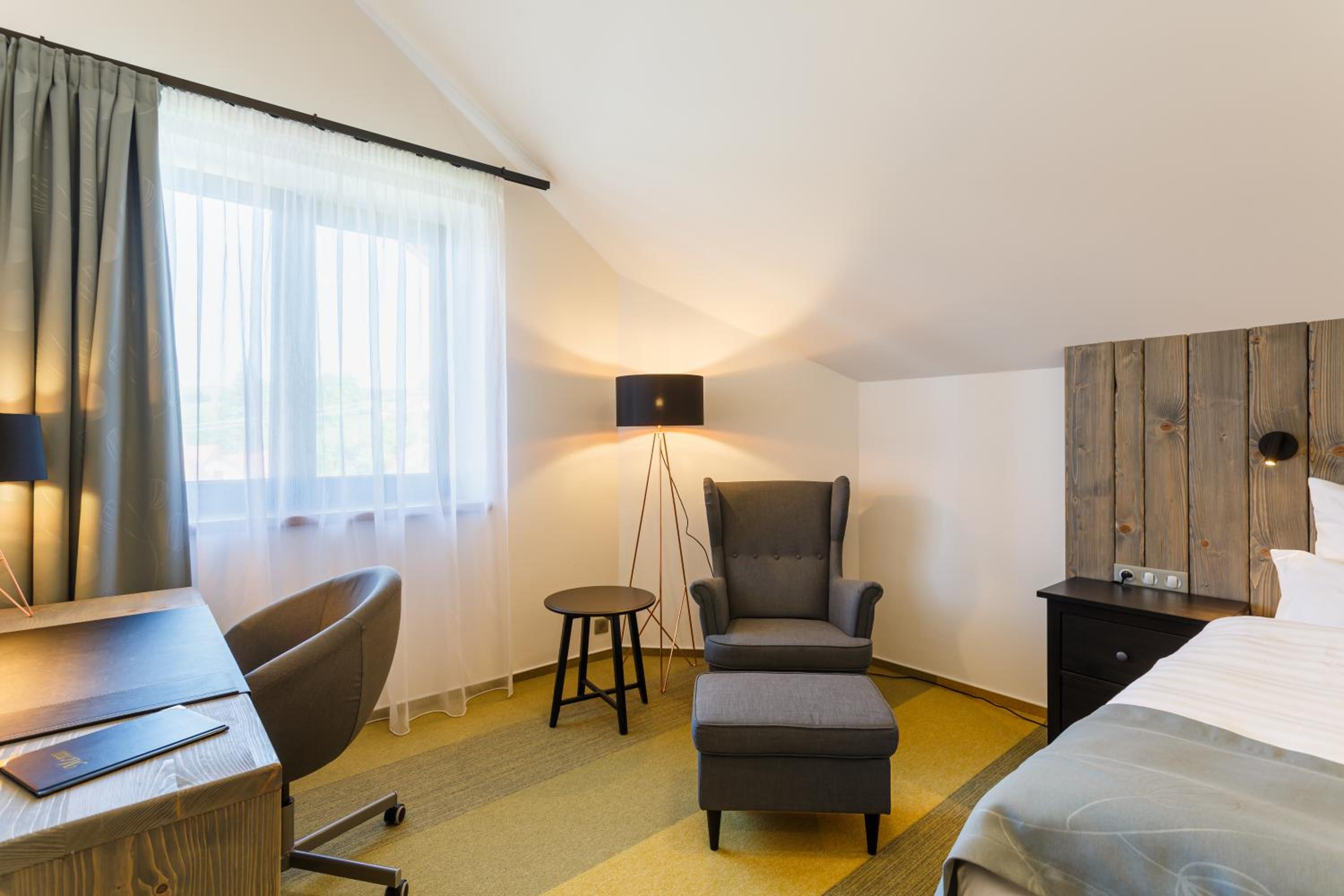 Restaurace a penzion Pod Lipami Metylovice