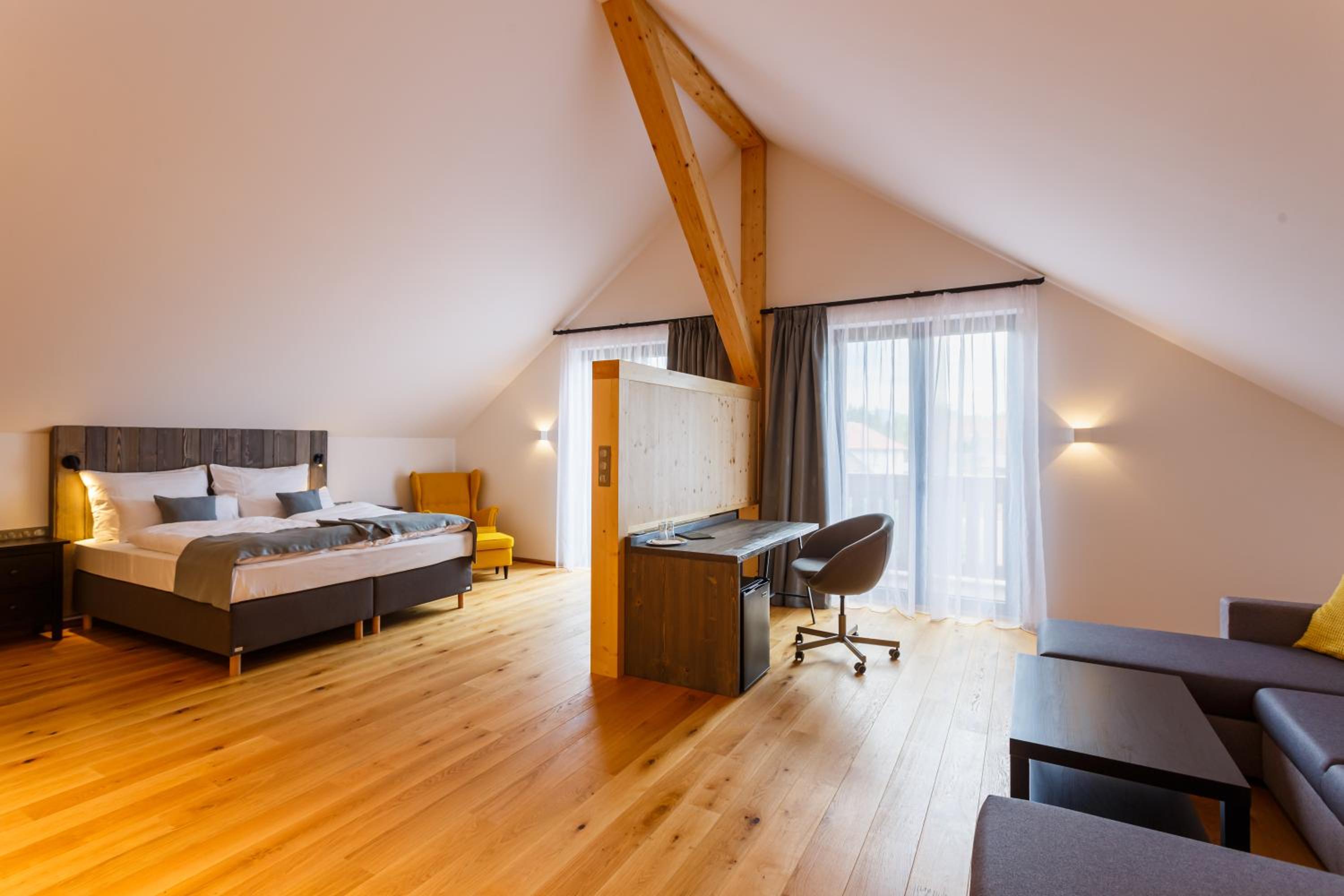 Restaurace a penzion Pod Lipami Metylovice