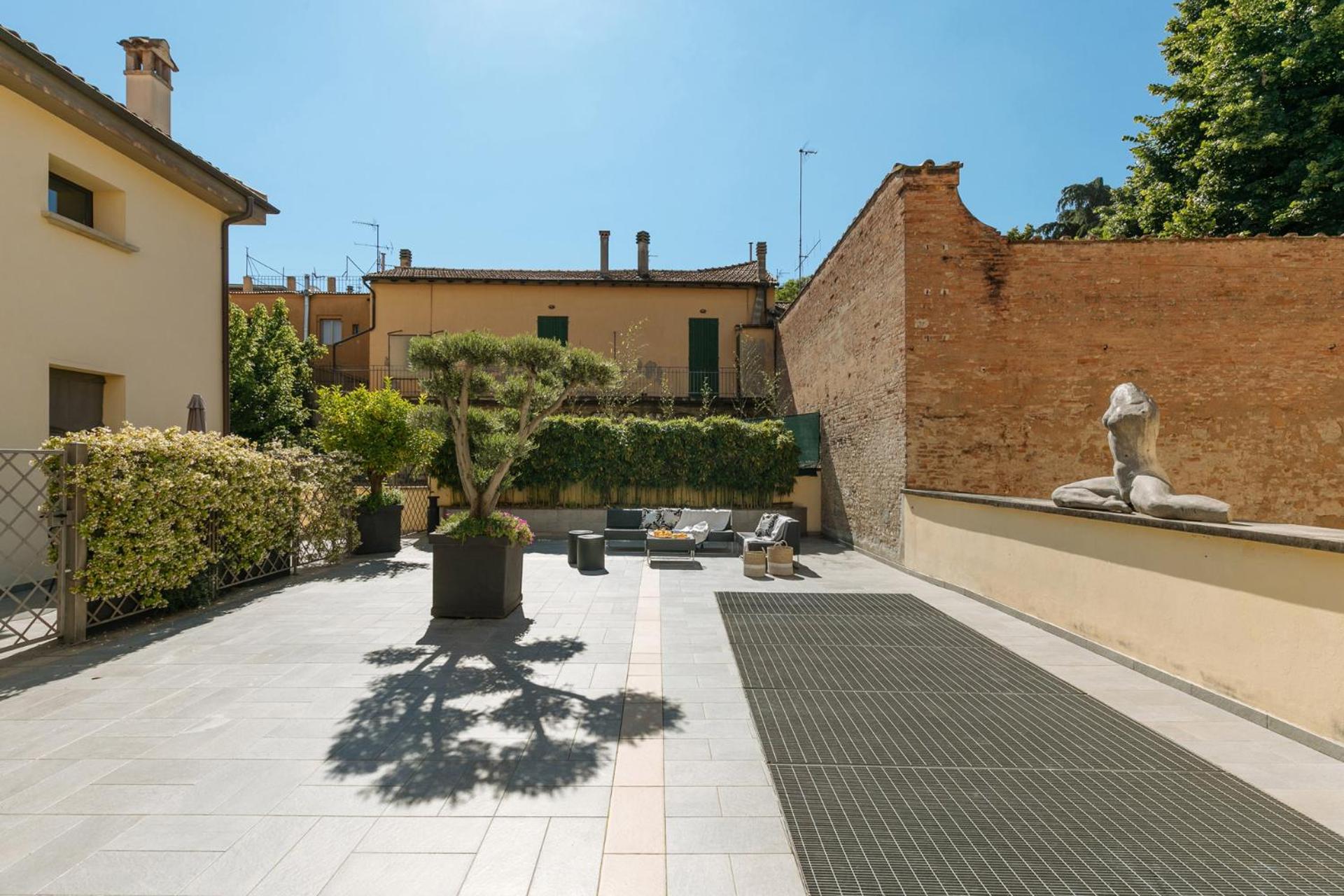 Carducci Residence