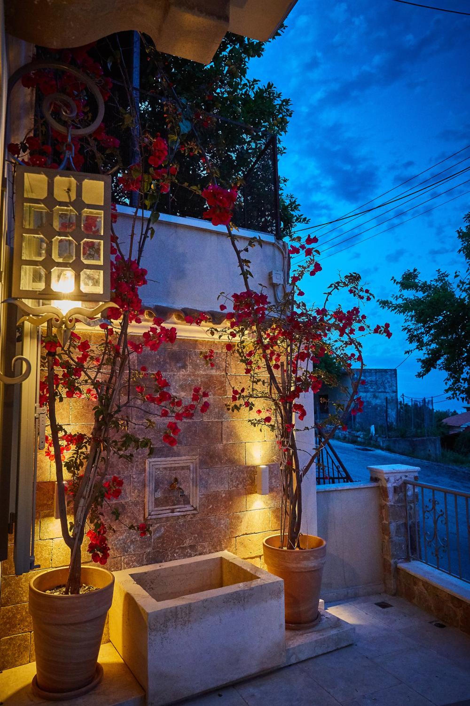 Lianelia LUXURY Village House