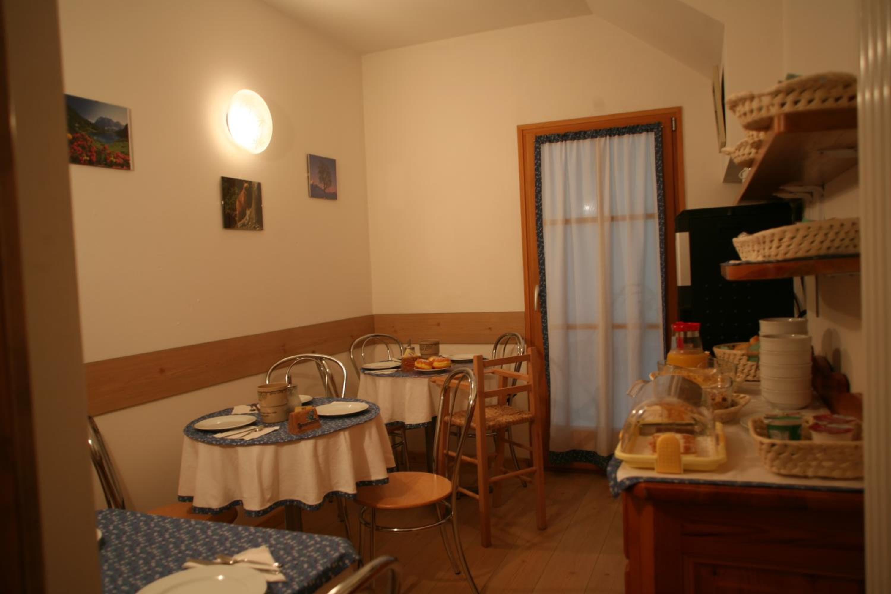Photo 29