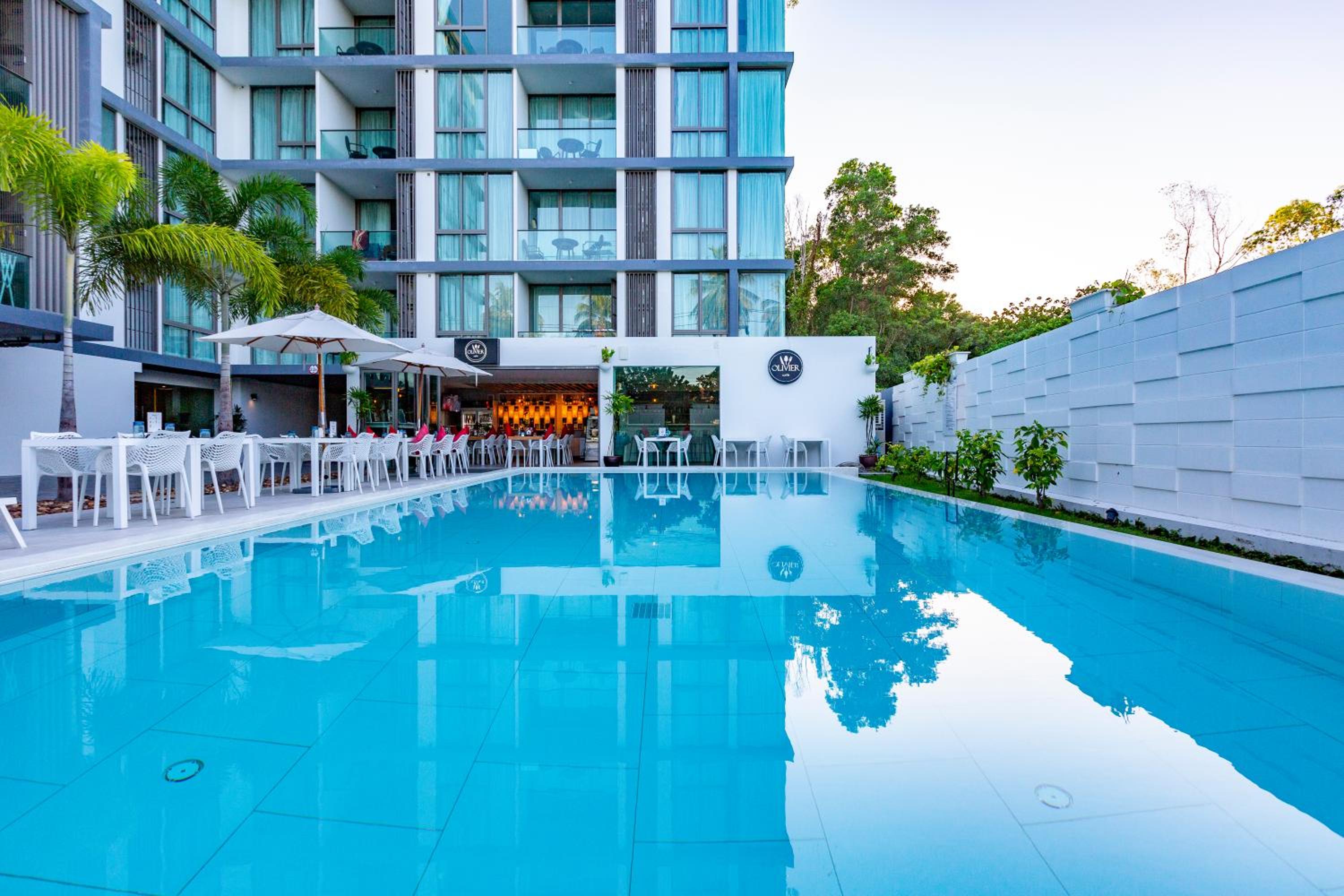 Oceanstone by Holy Cow, studio, next building view