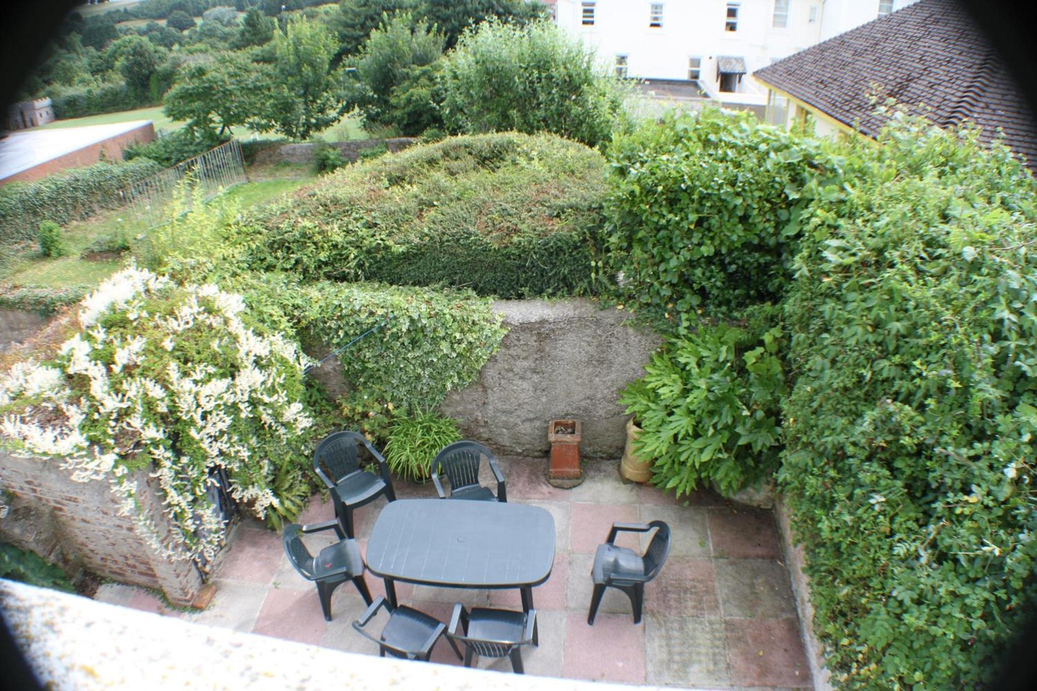 Photo 27