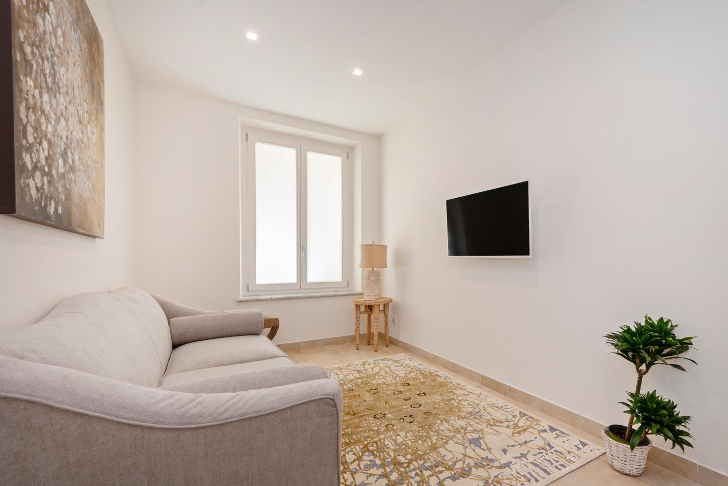 Divo Apartments - Spanish Steps