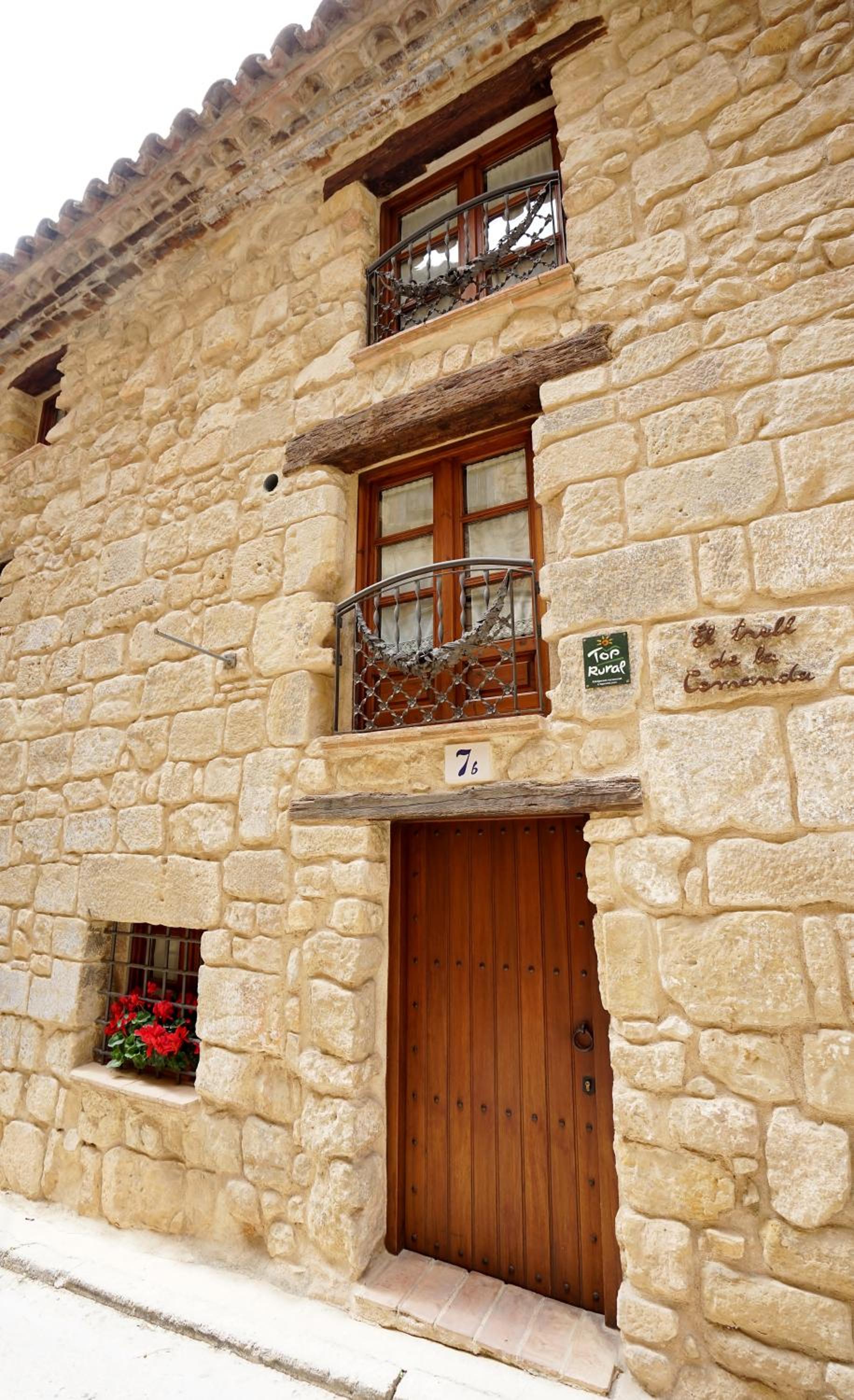 Photo 36