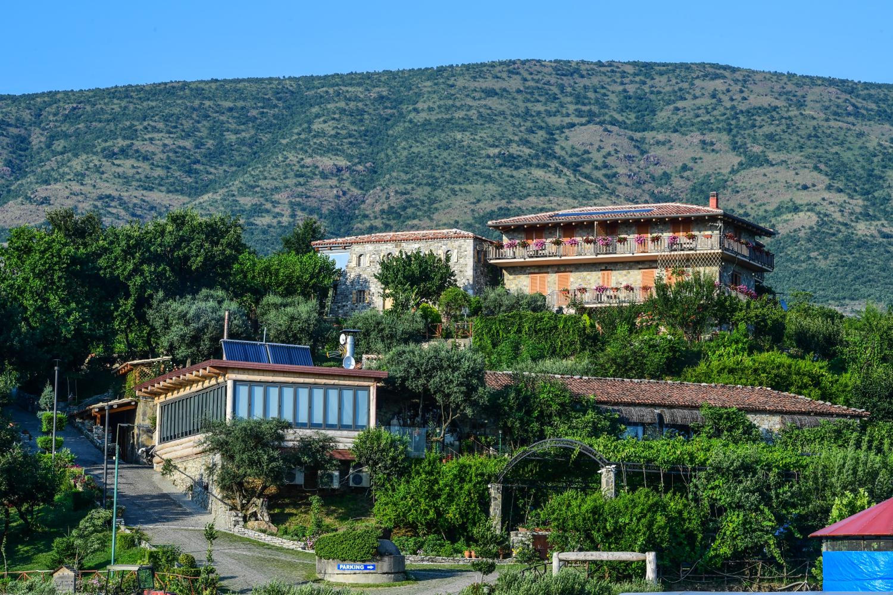 Mrizi i Zanave Agroturizëm