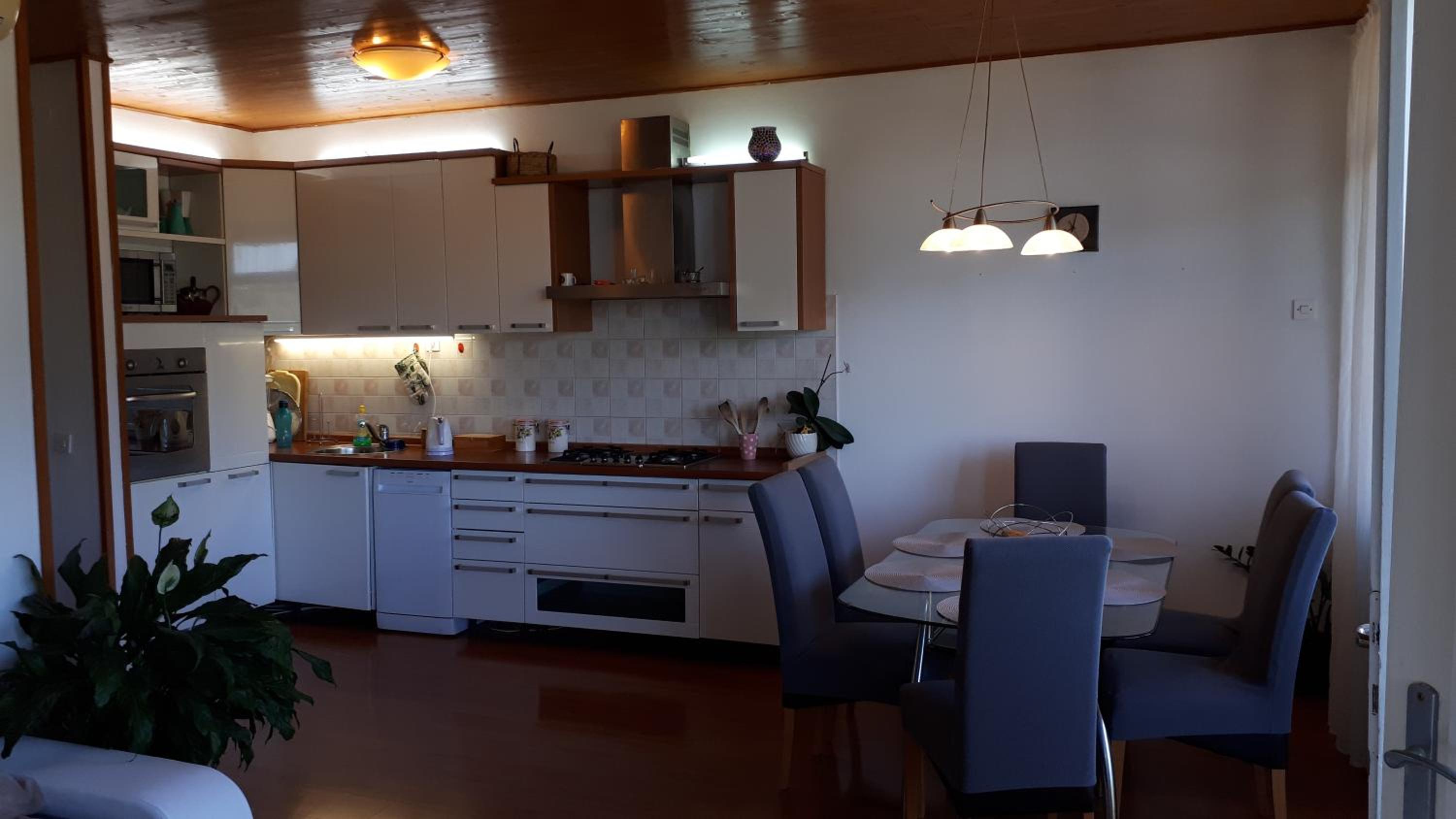 Best4You Apartment - sea view - 70 m2 - 2 bedrooms