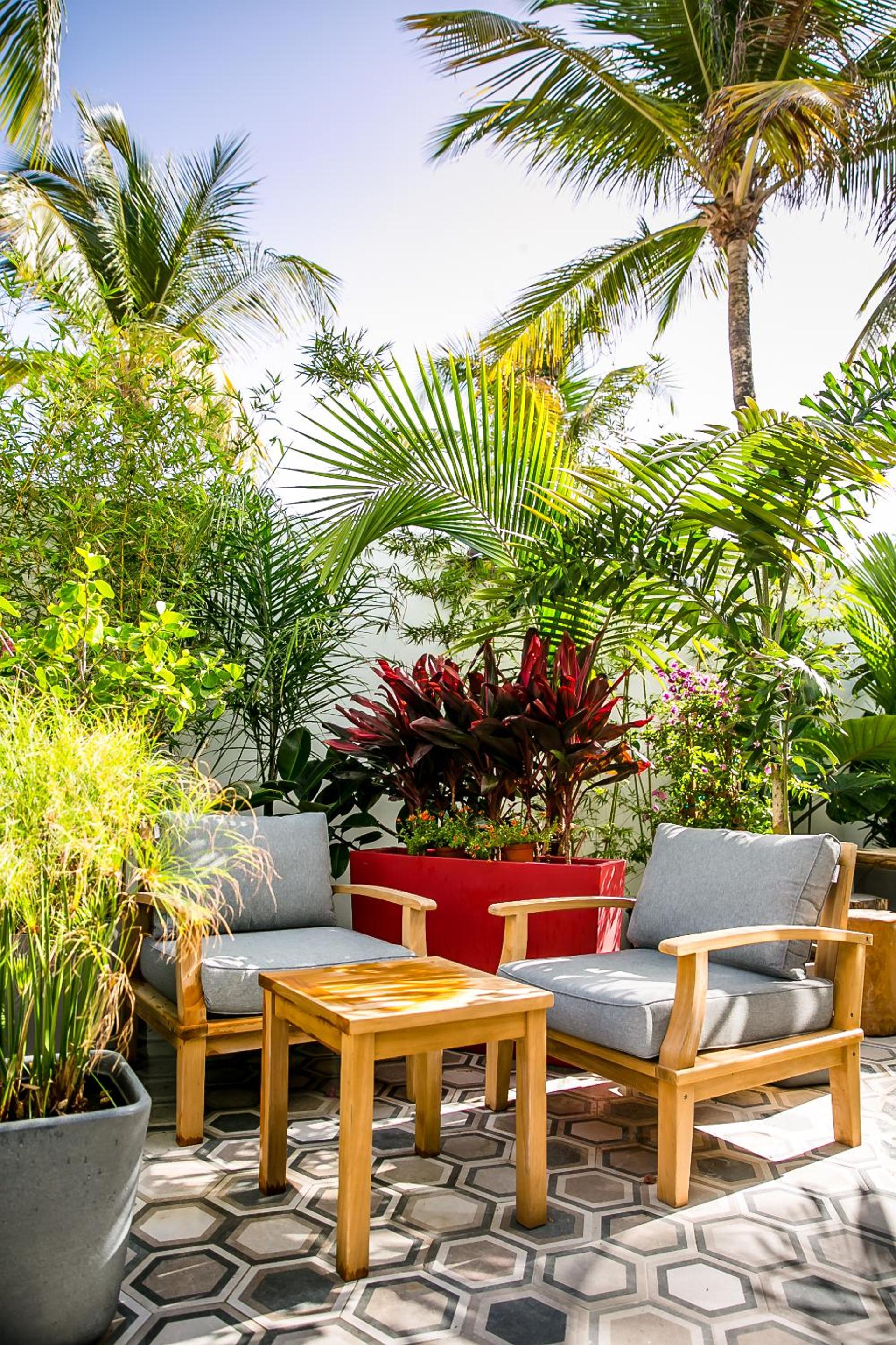 Numero Uno Beach House - Property Image 36