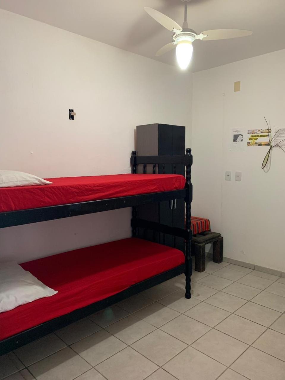 AymuraY Hostel e Pousada