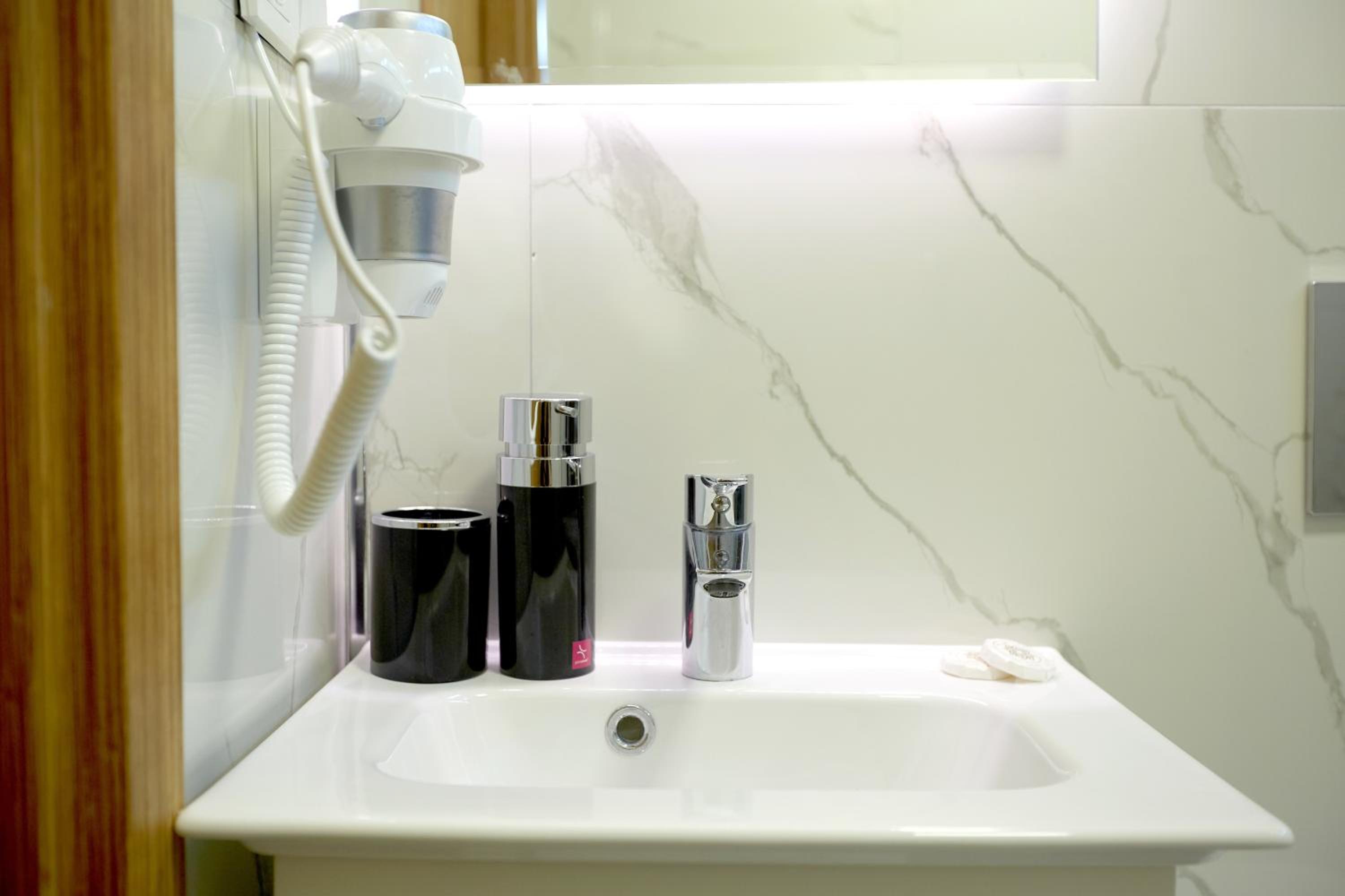 Kartal Palace Taksim Square AİLE OTELİ - Image 56