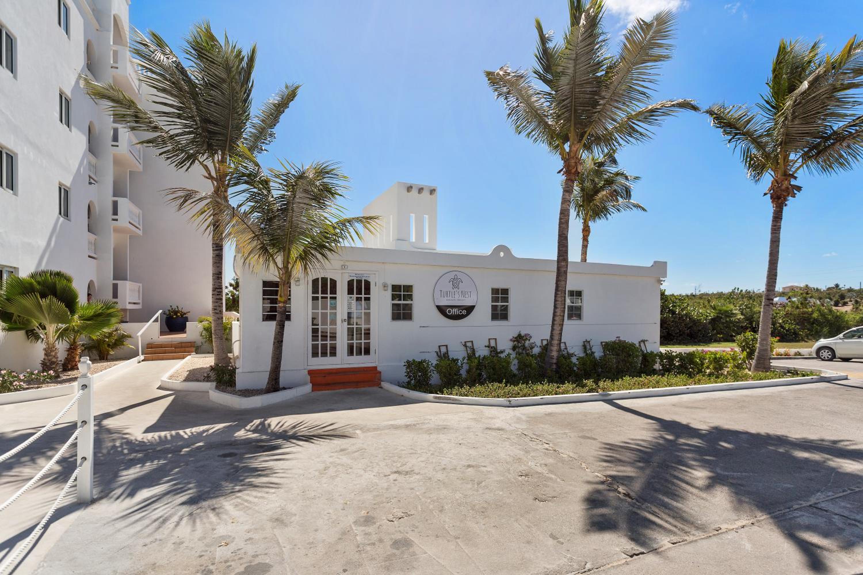 Turtle's Nest Beach Resort - Image 1
