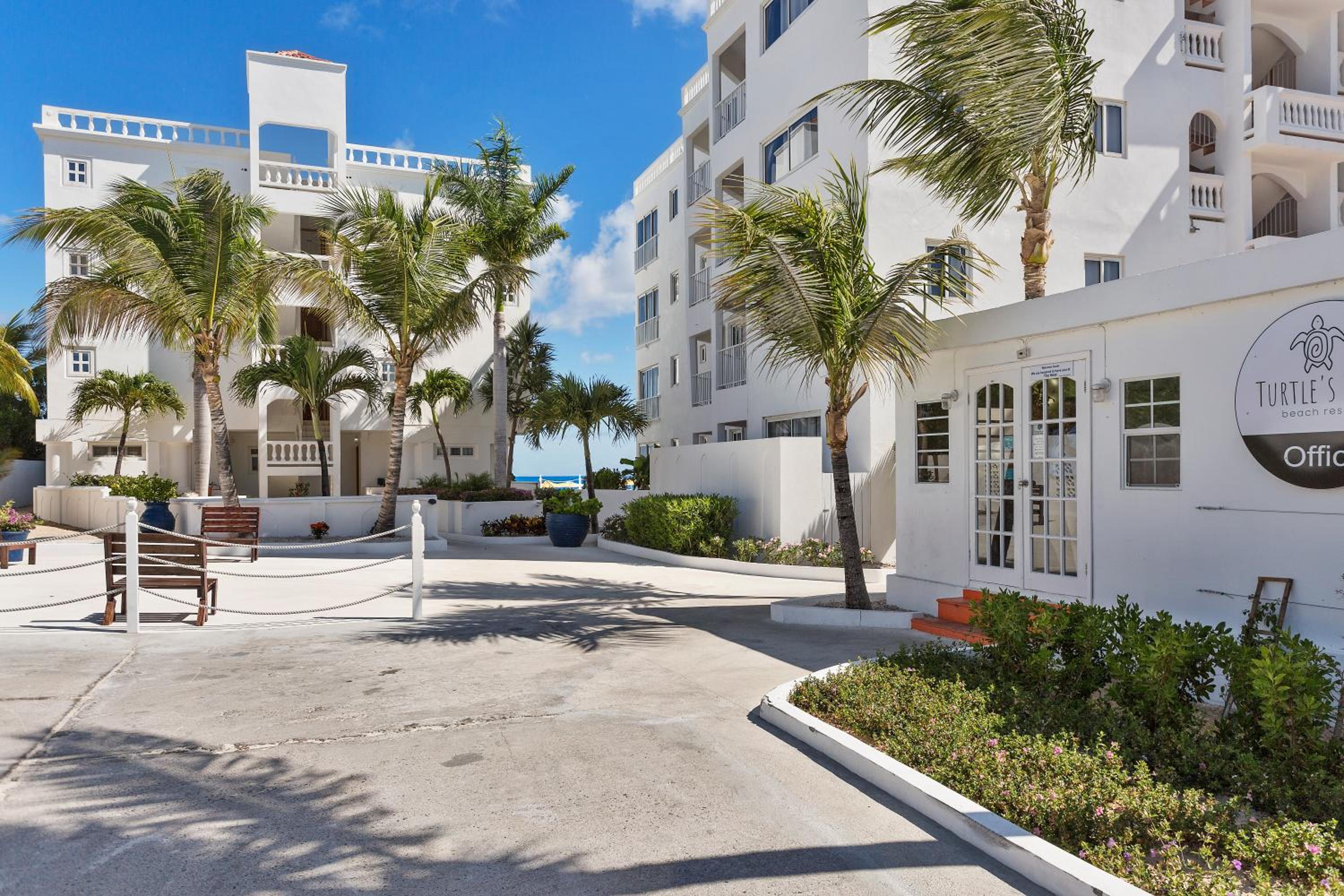 Turtle's Nest Beach Resort - Image 3