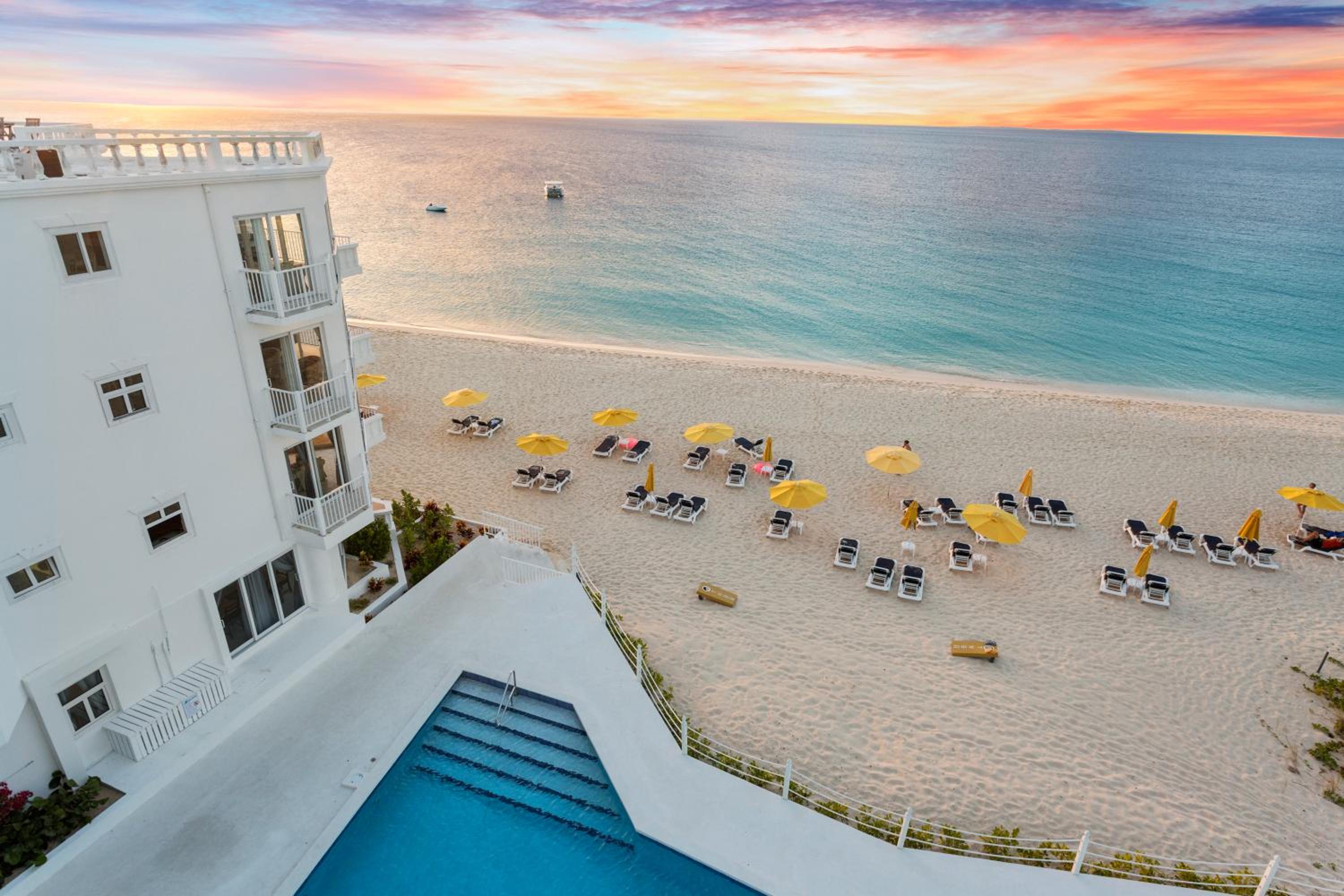 Turtle's Nest Beach Resort - Image 5