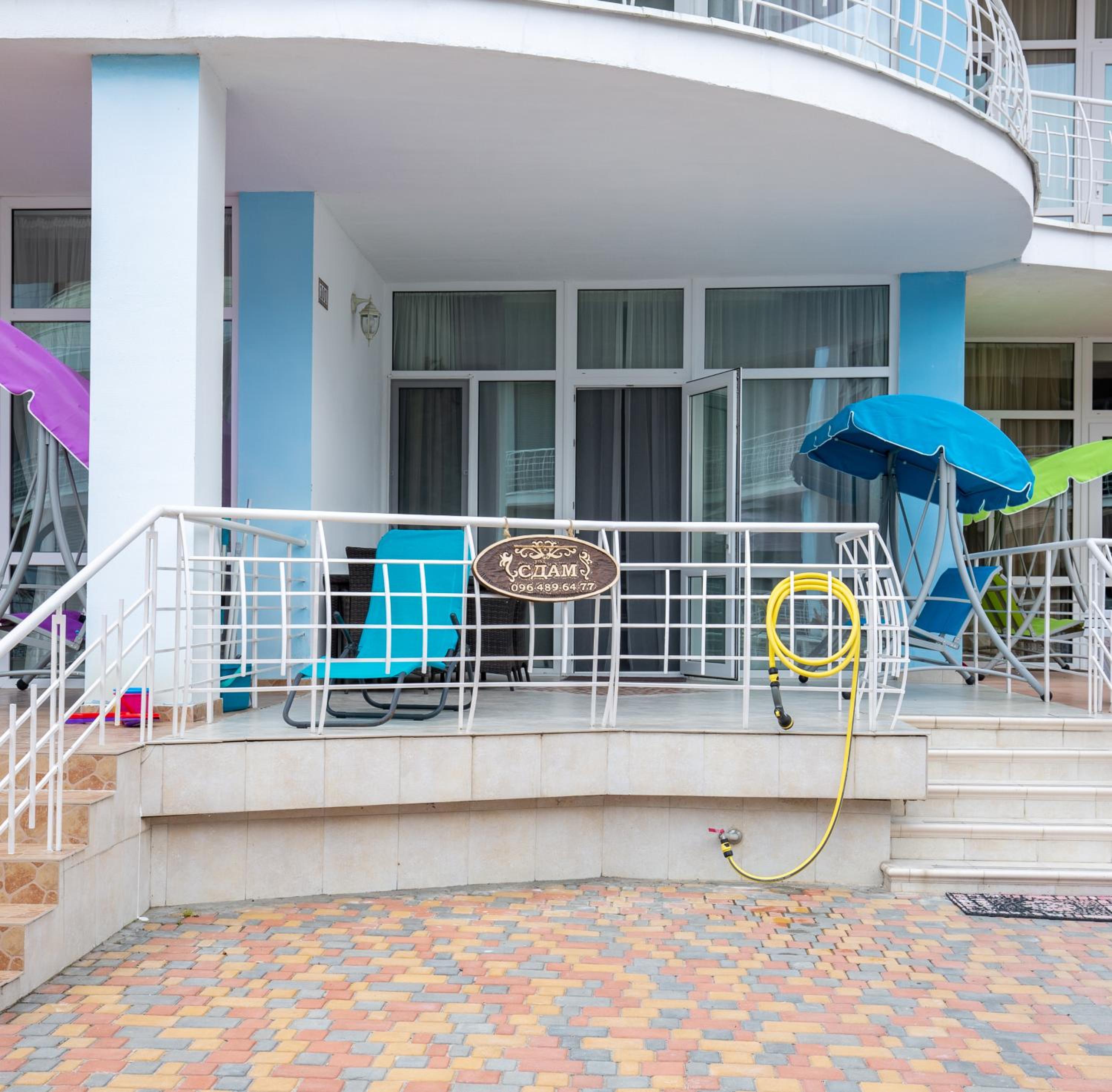 Apartament First Line