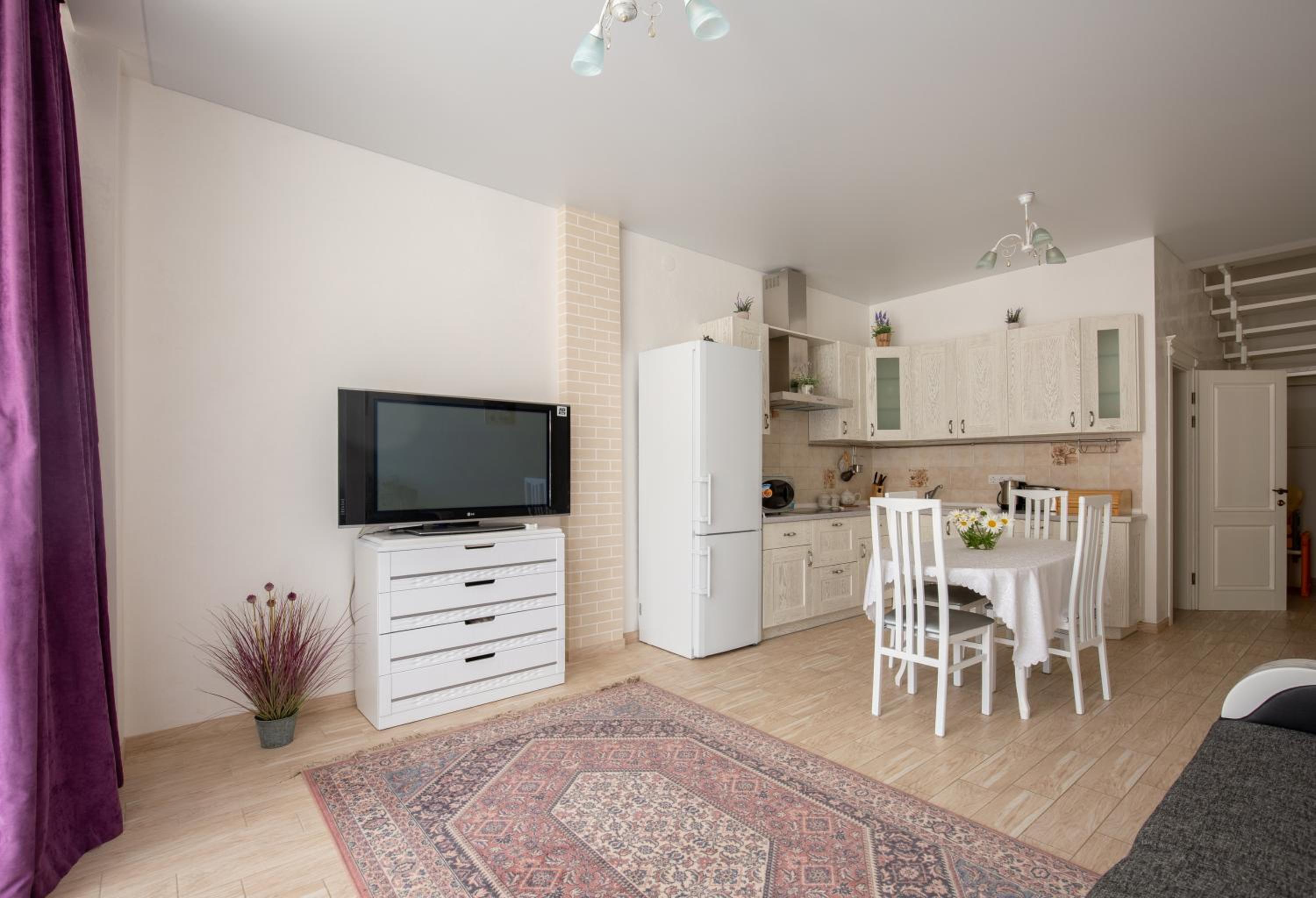Apartament First Line
