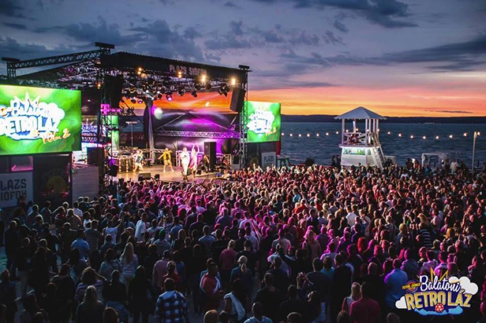 Siófok 3 szobás Faház nyaraló view 2