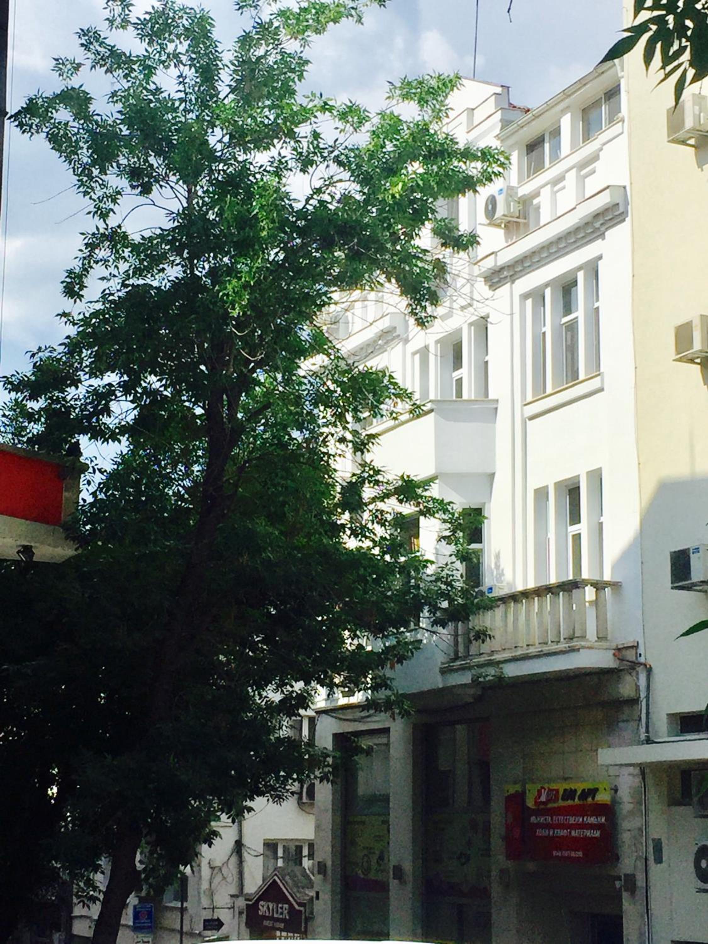 SKYLER GUEST HOUSE