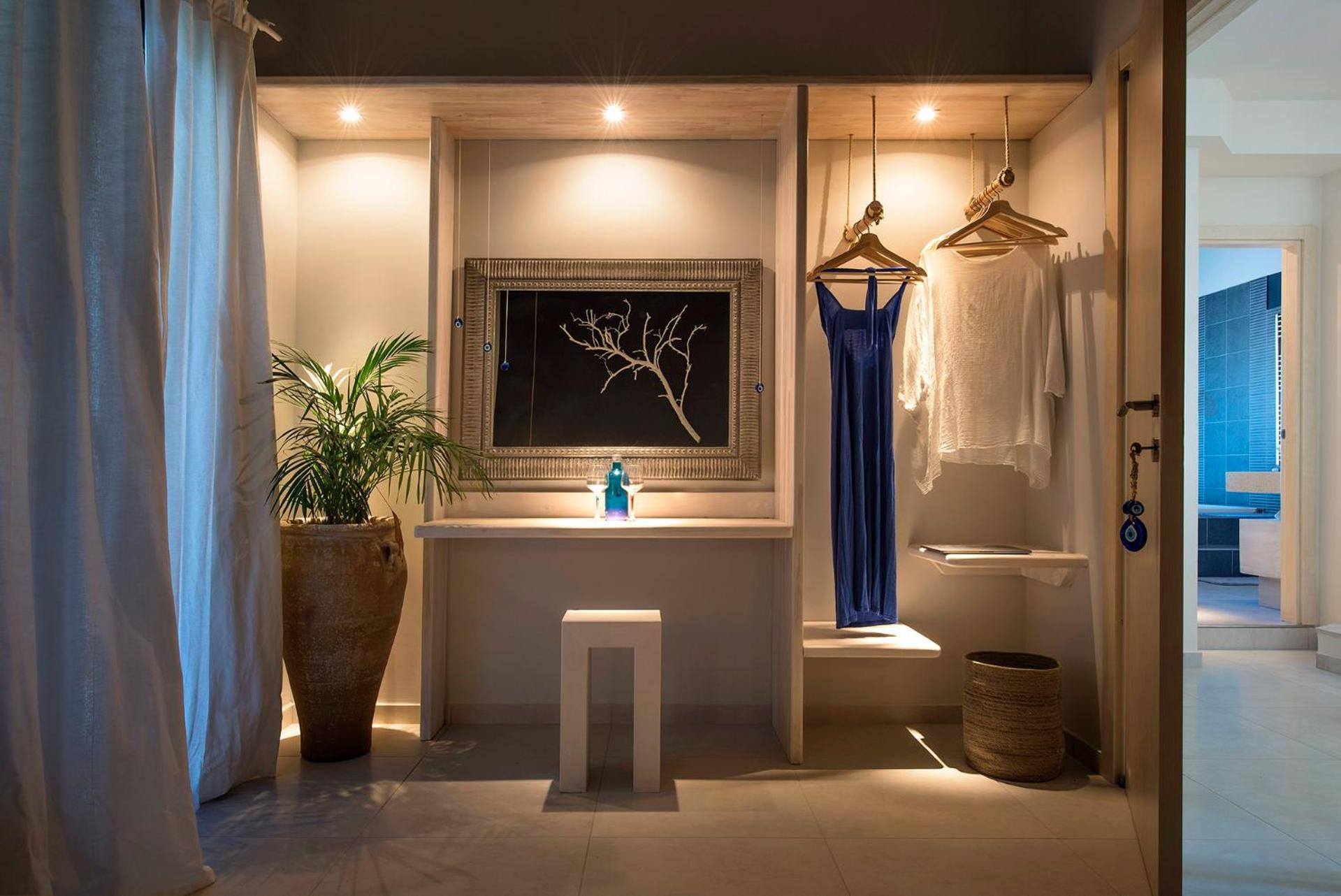 Bohemian Blue photo 4