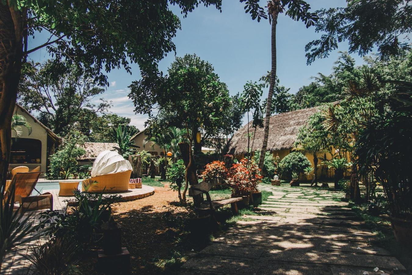 Hibiscus Garden Resort