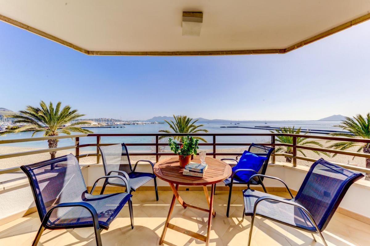 Beachfront Apartment Simar en Port de Pollensa