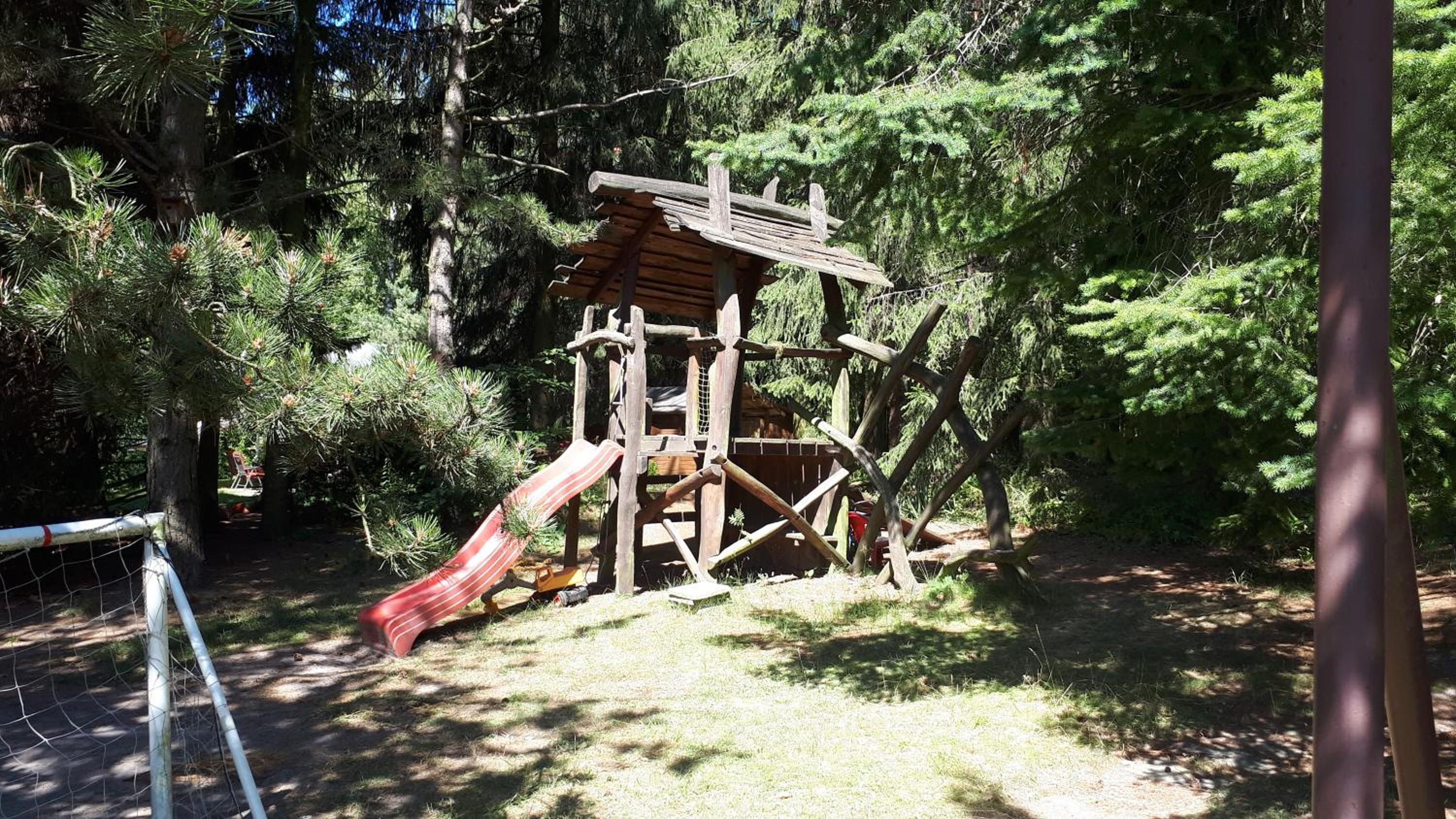 Photo 33