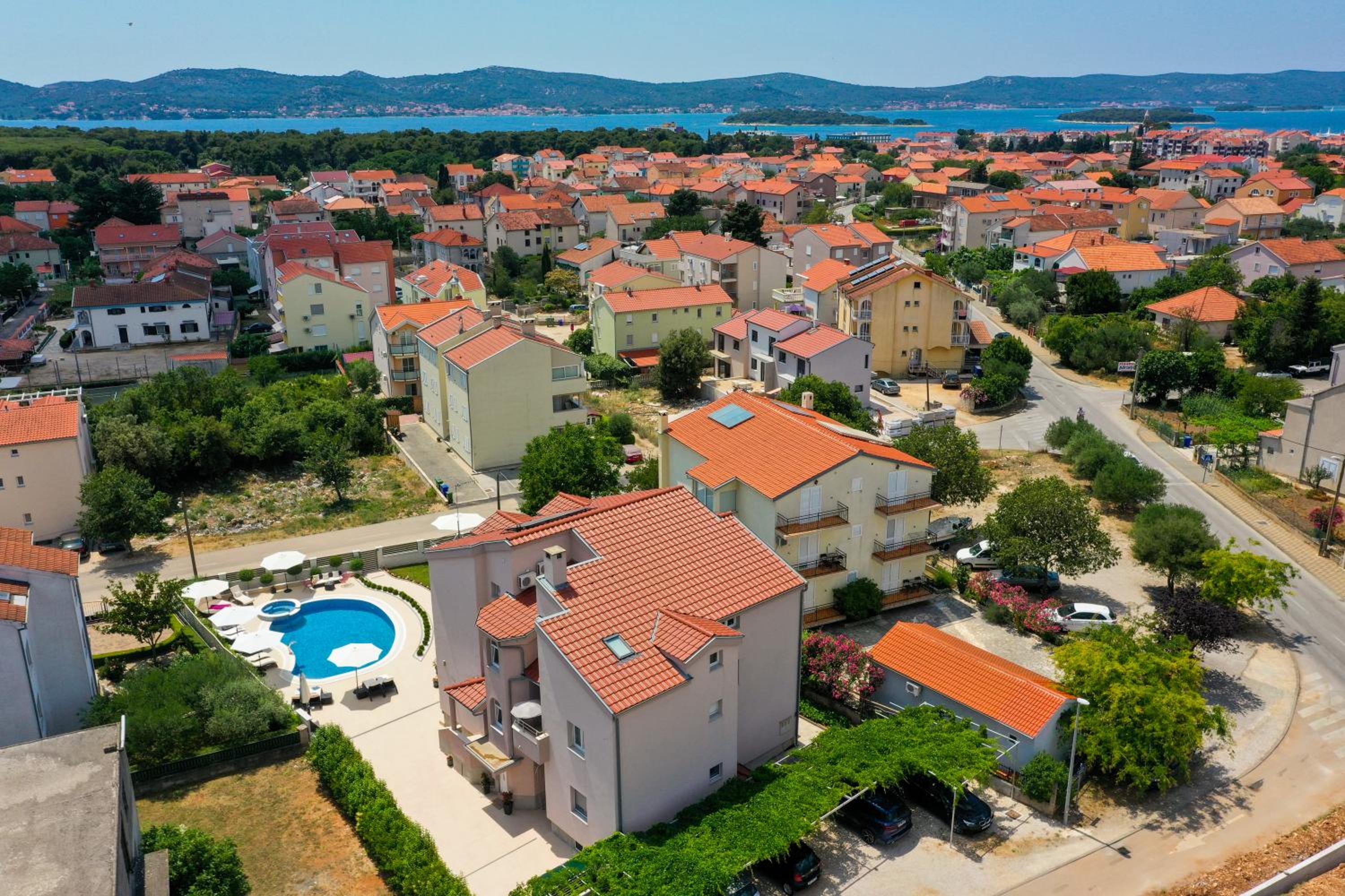 Hotel Apartments Tony - Image 1