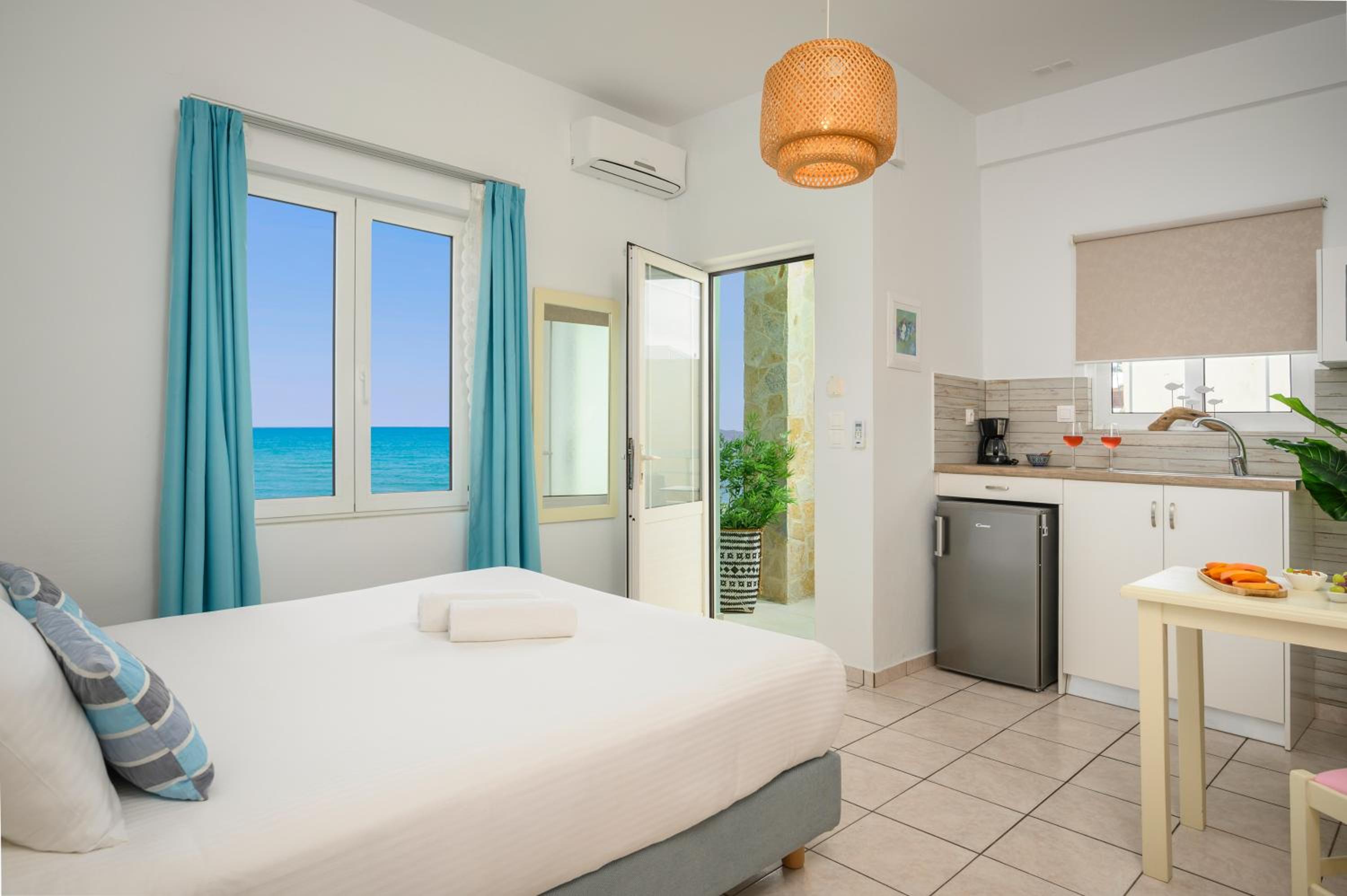 Hermes Beach Front
