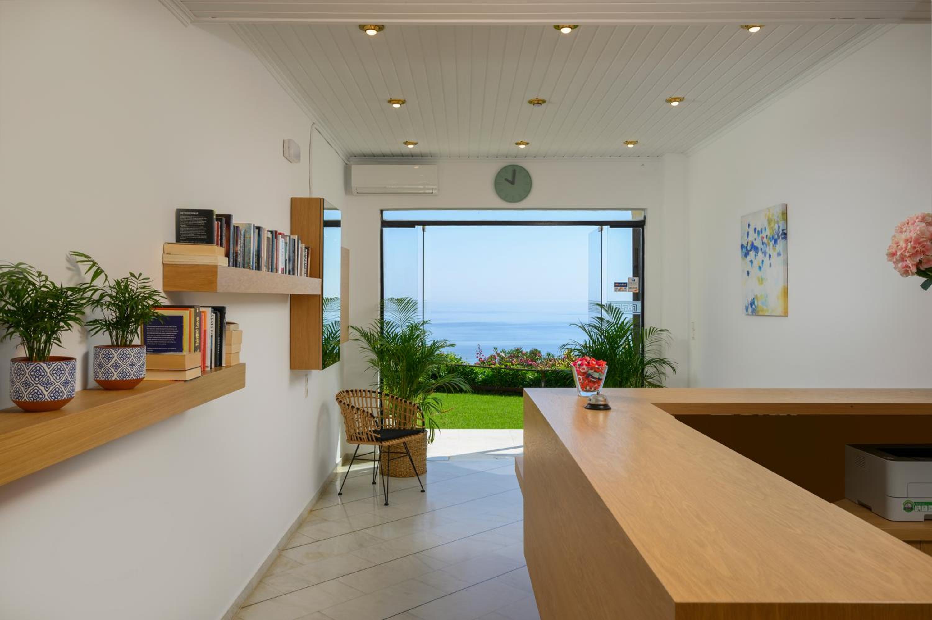 Hermes Beach Front