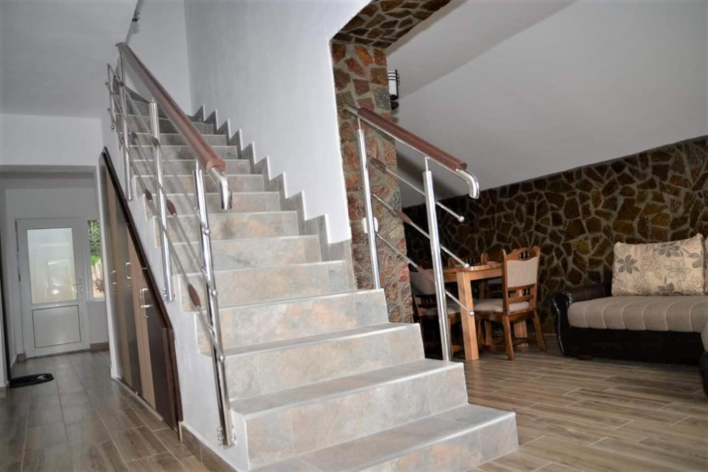 Bogdan si Raluca view 3