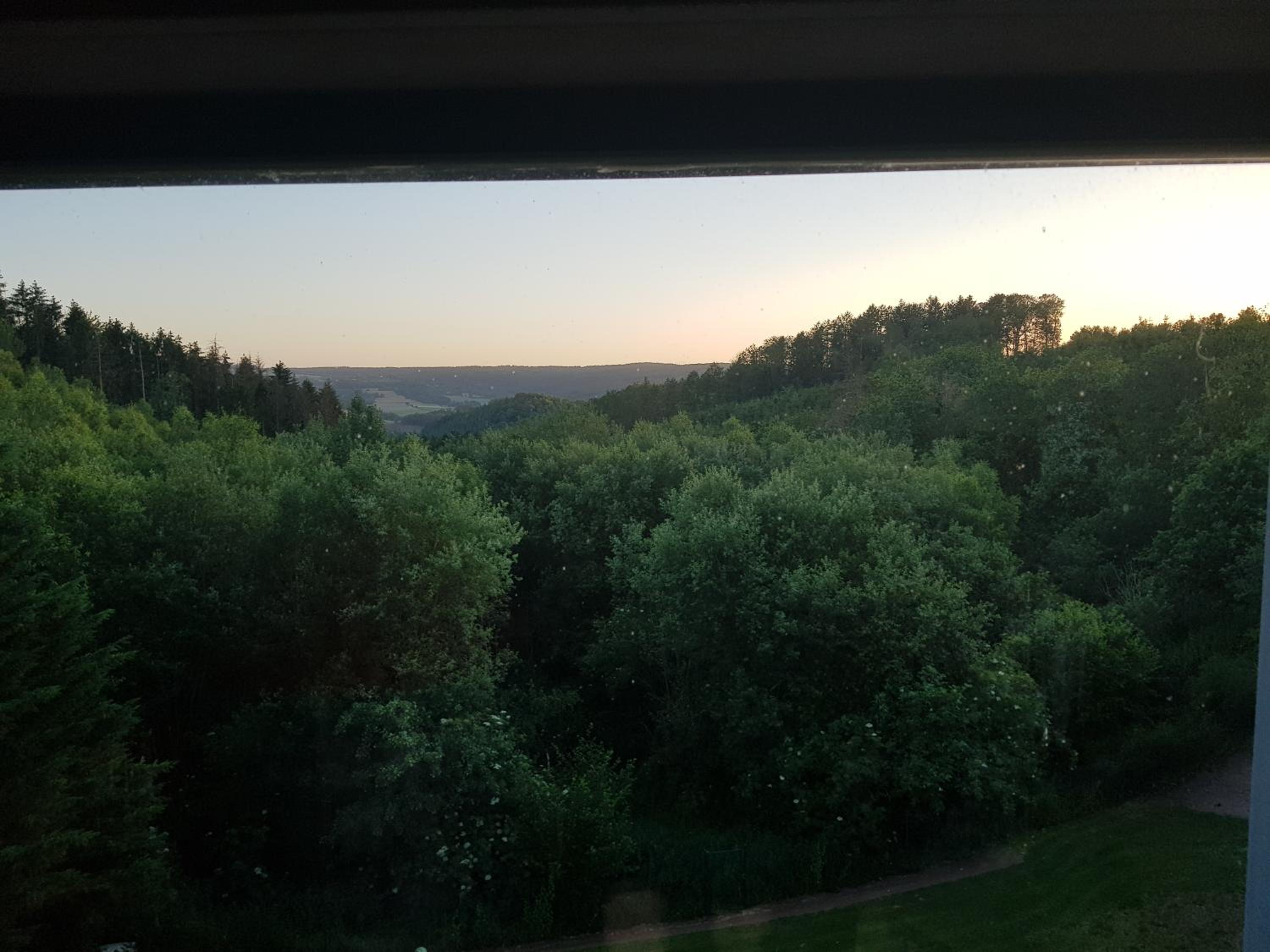 Hier begint den hemel.