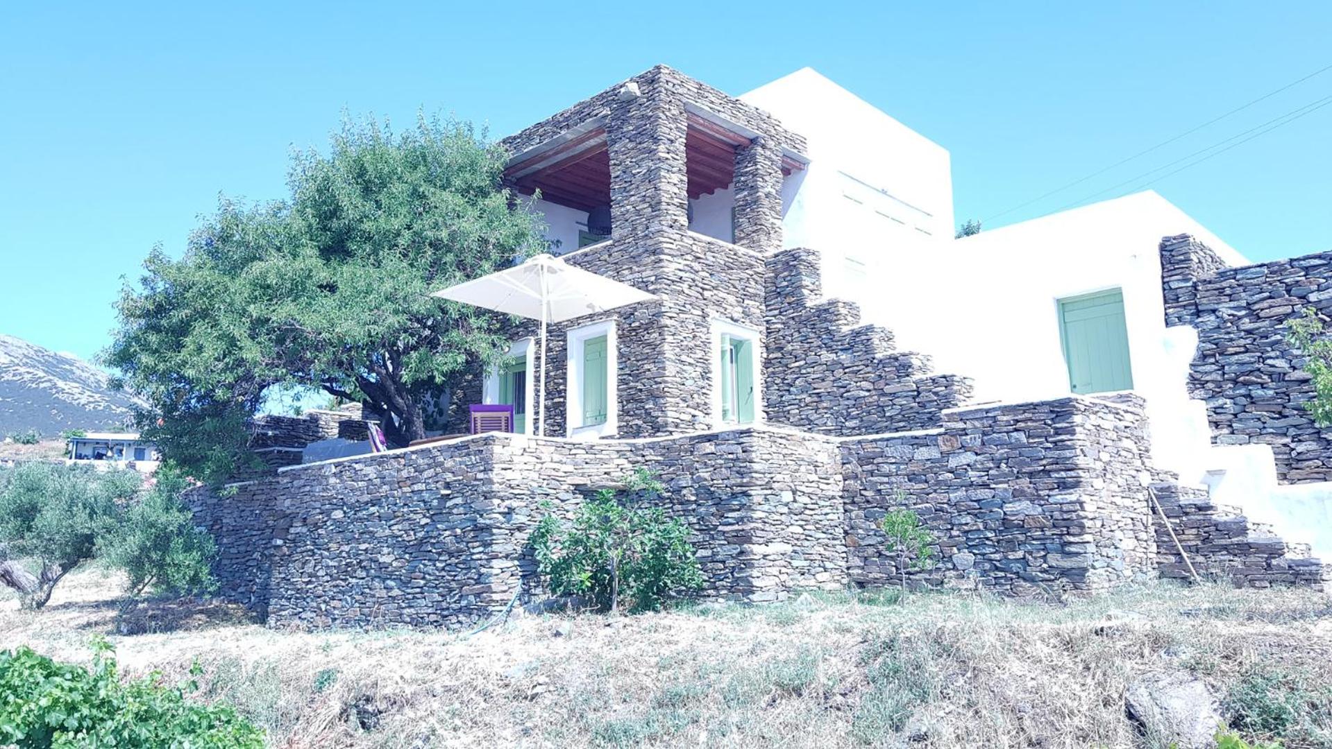 Cycladic Vineyard House view 2