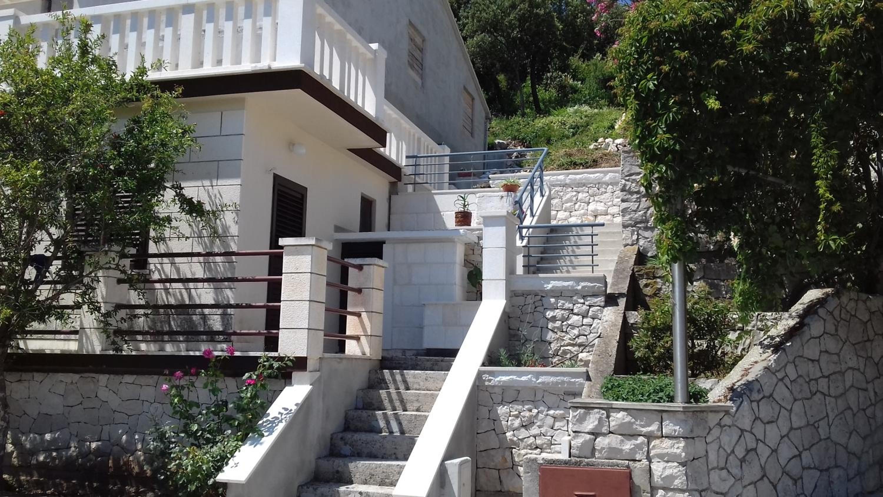 Hotel Apartman Mali Tare - Image 1