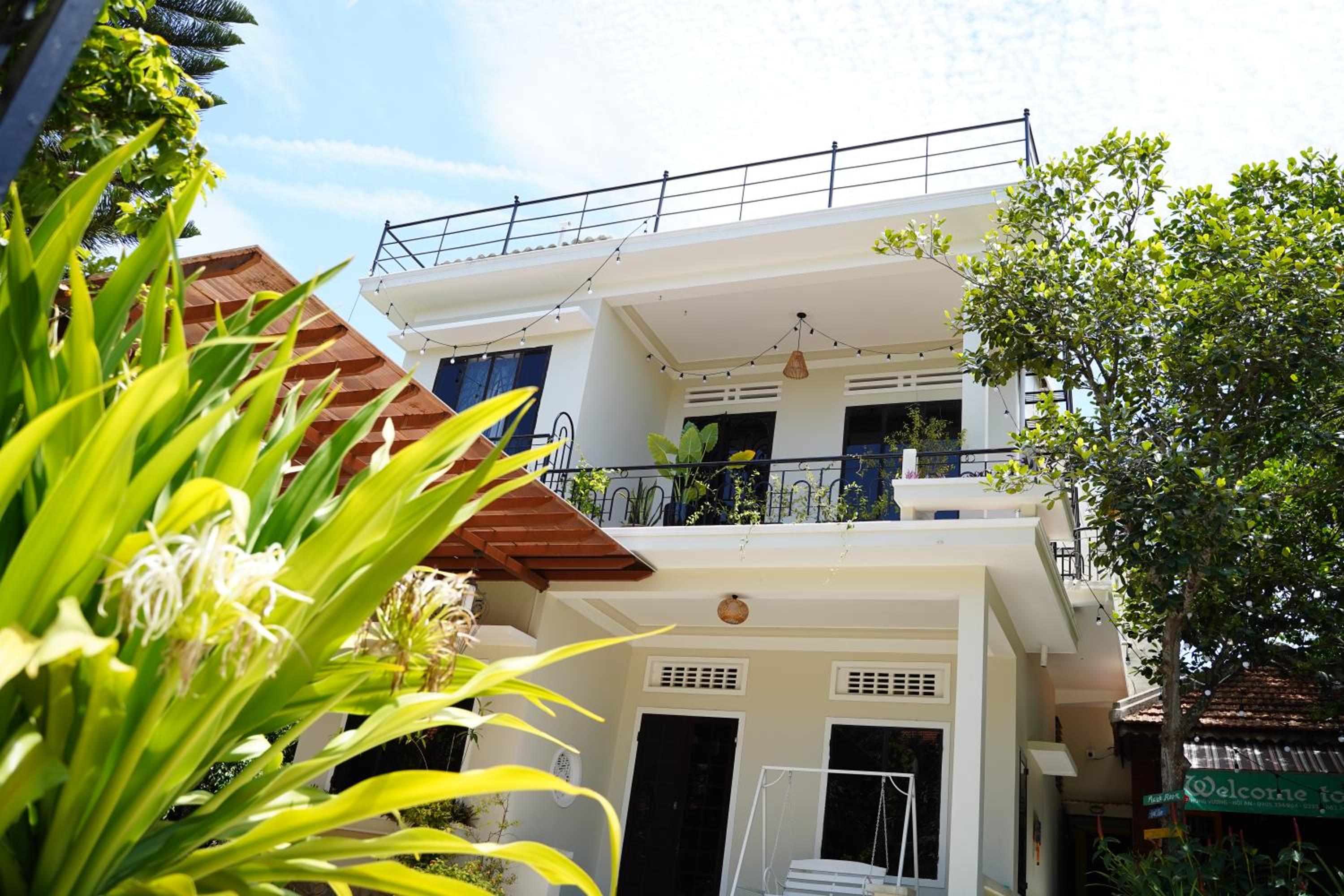 Longan Homestay