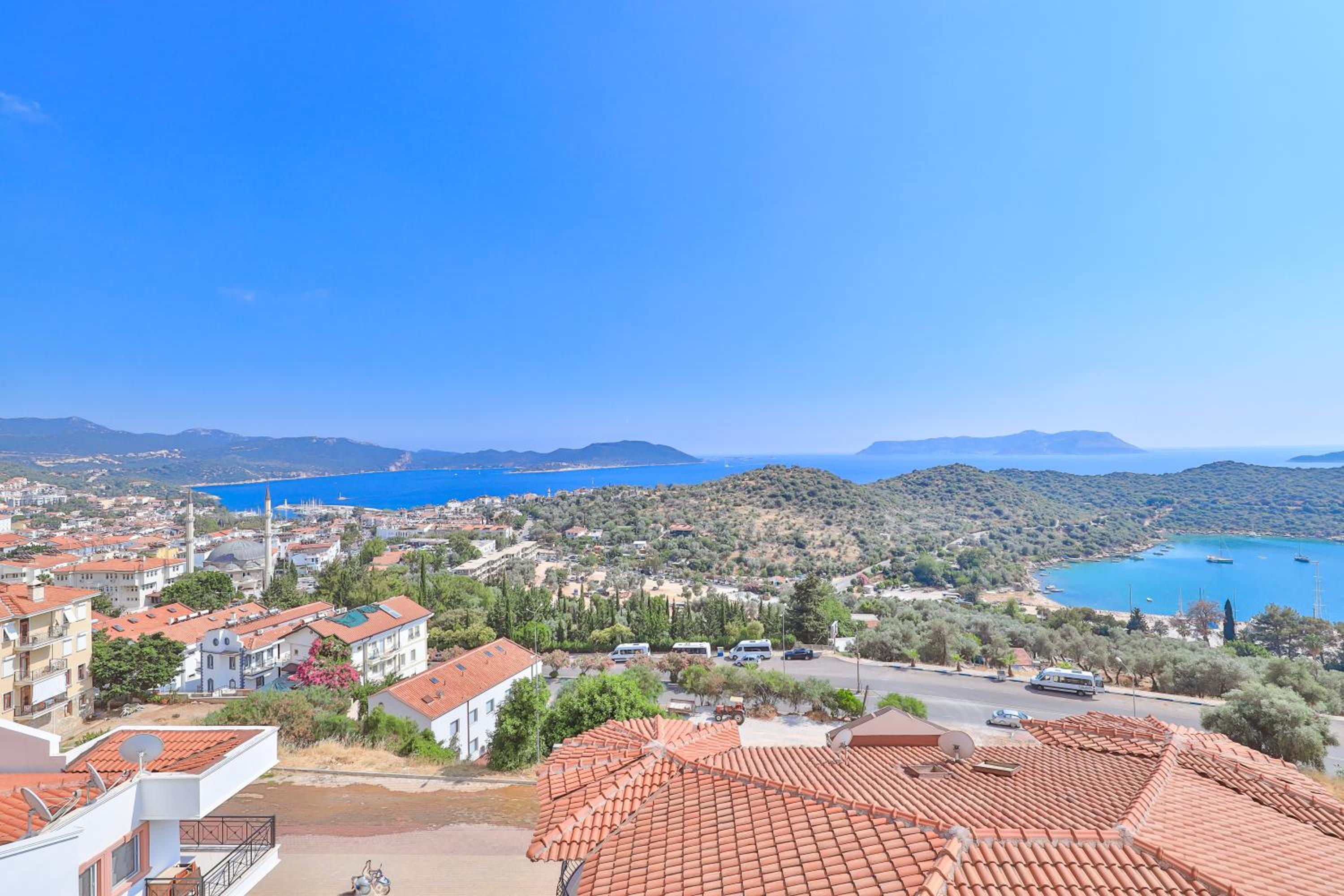 Nirvana Apartments - Image 6