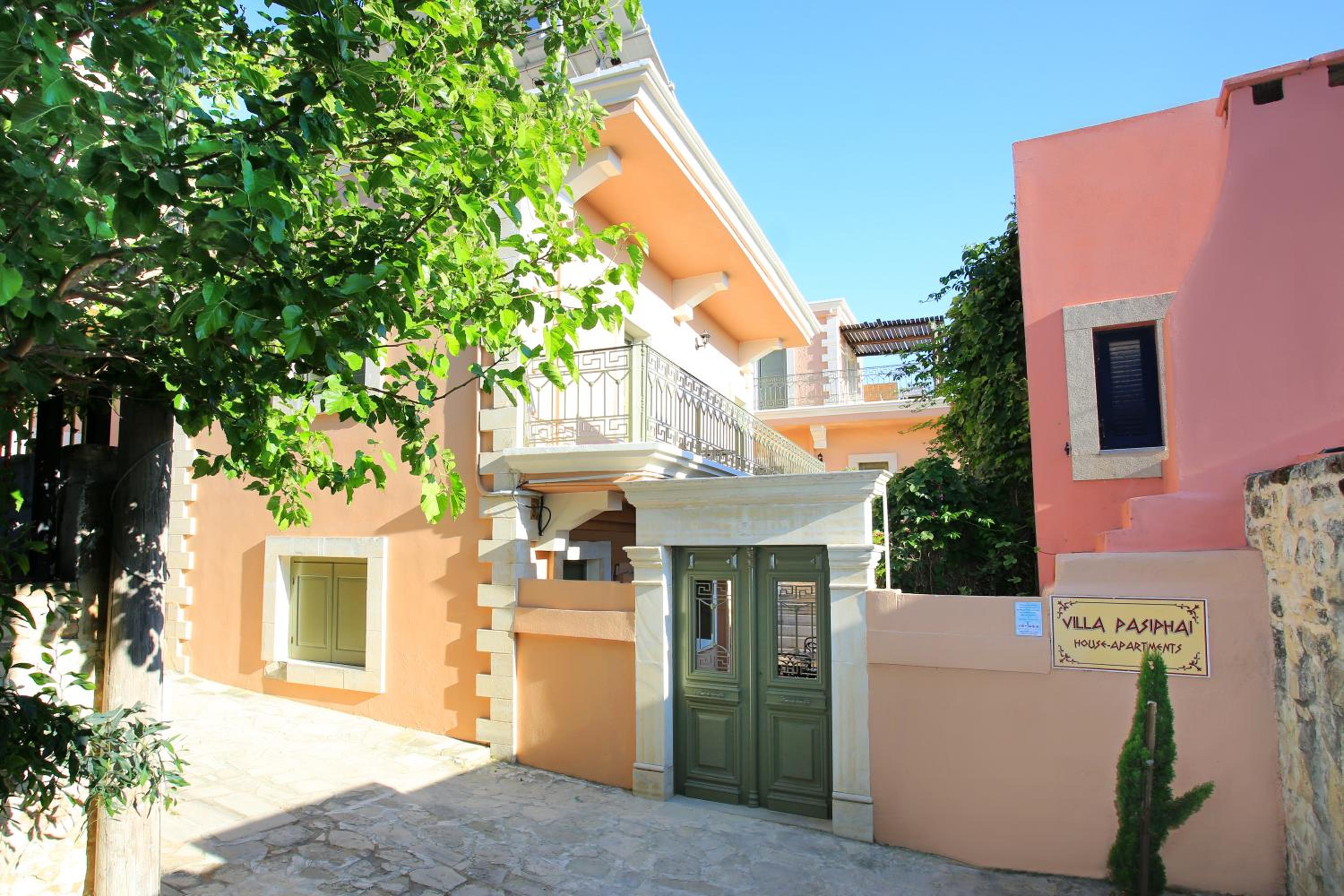 Villa Pasiphae photo 1