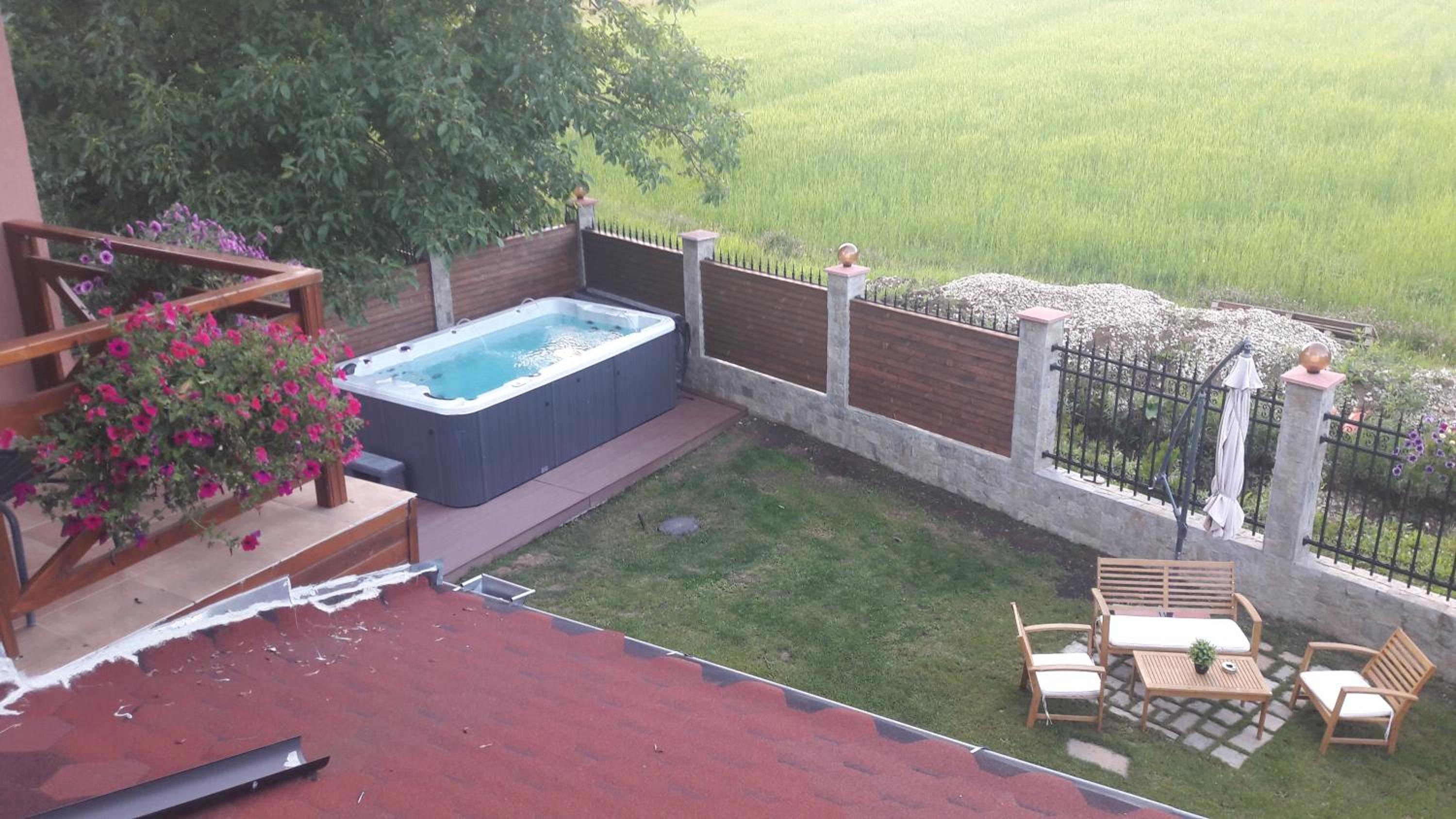 Lakata Guest House