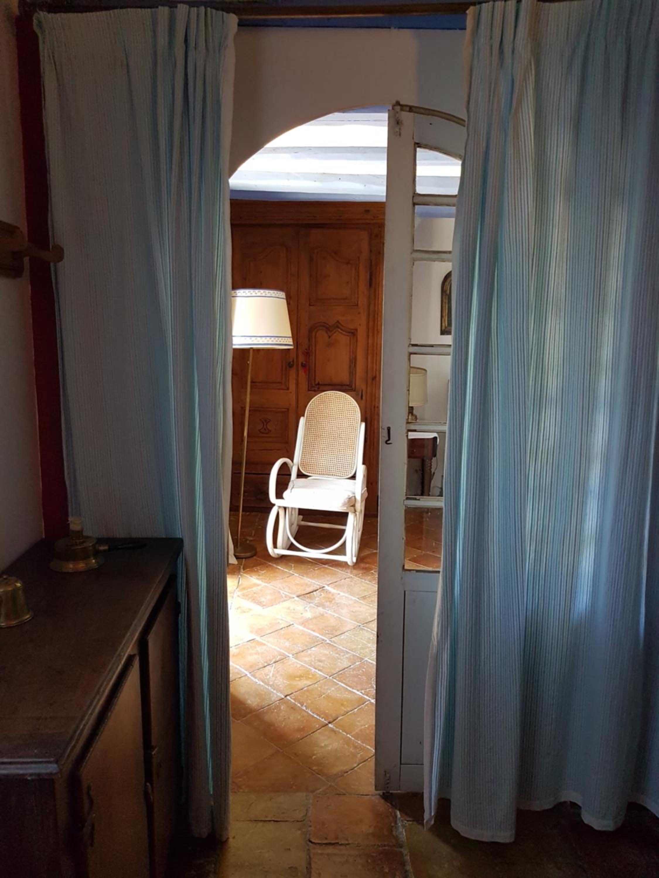 Photo 46