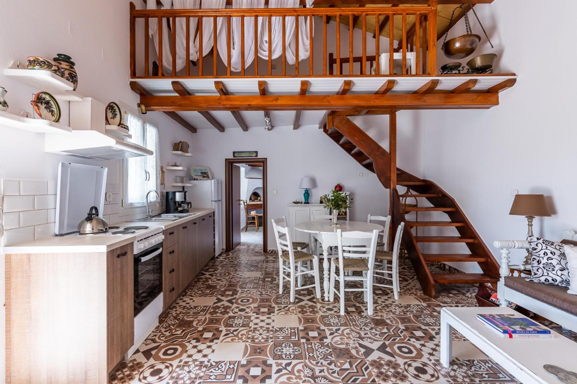 Pyrgos Country House