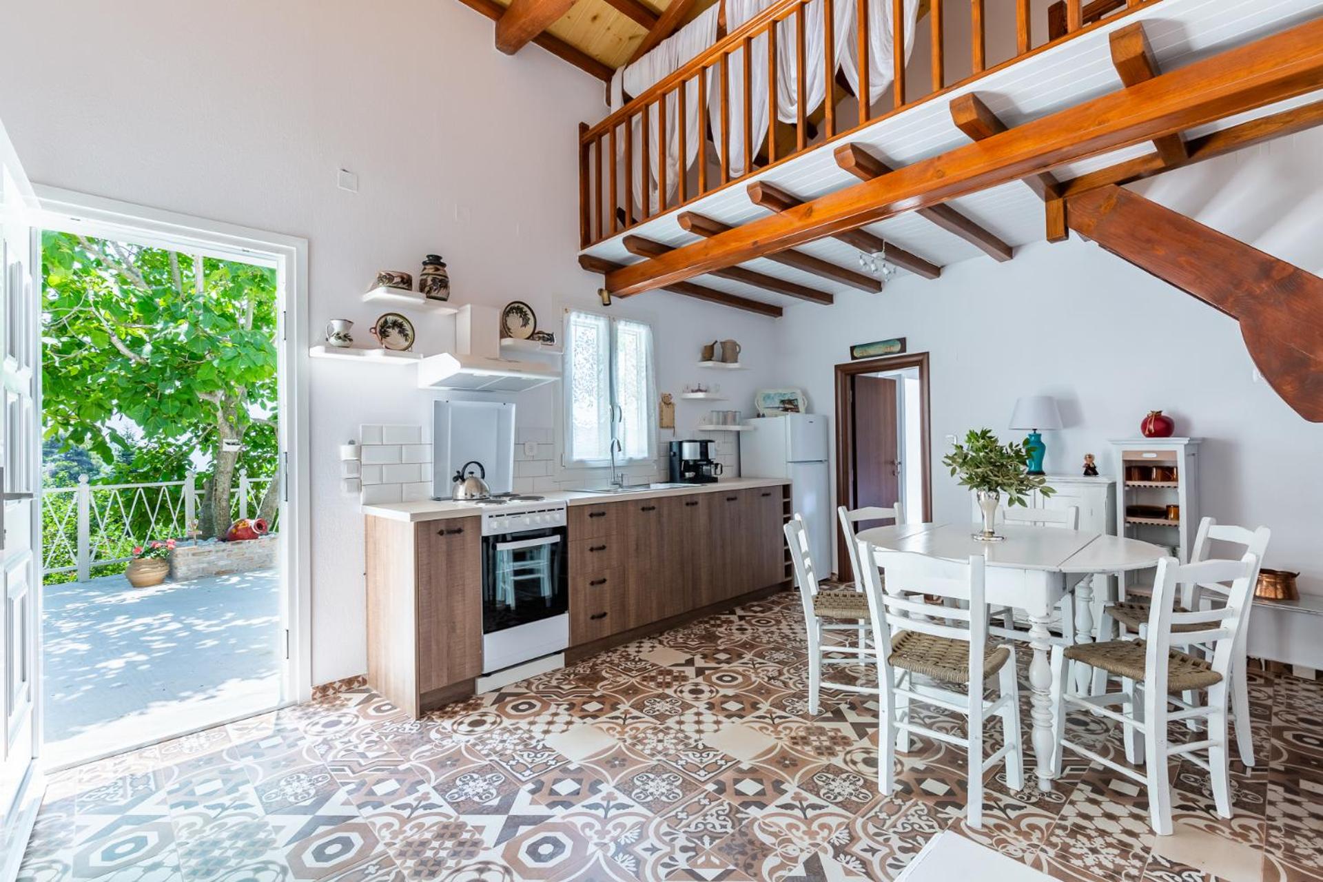 Pyrgos Country House