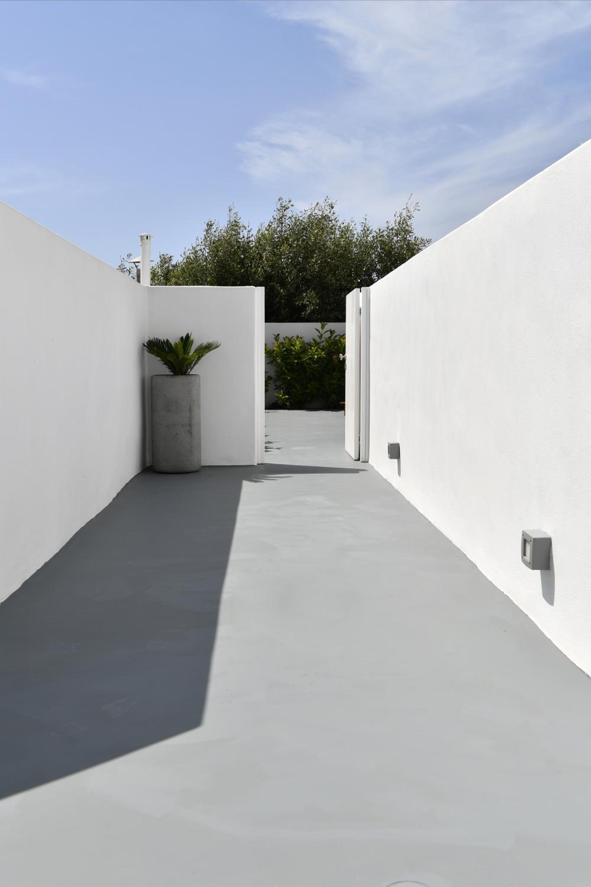 Thiro Santorini photo 5