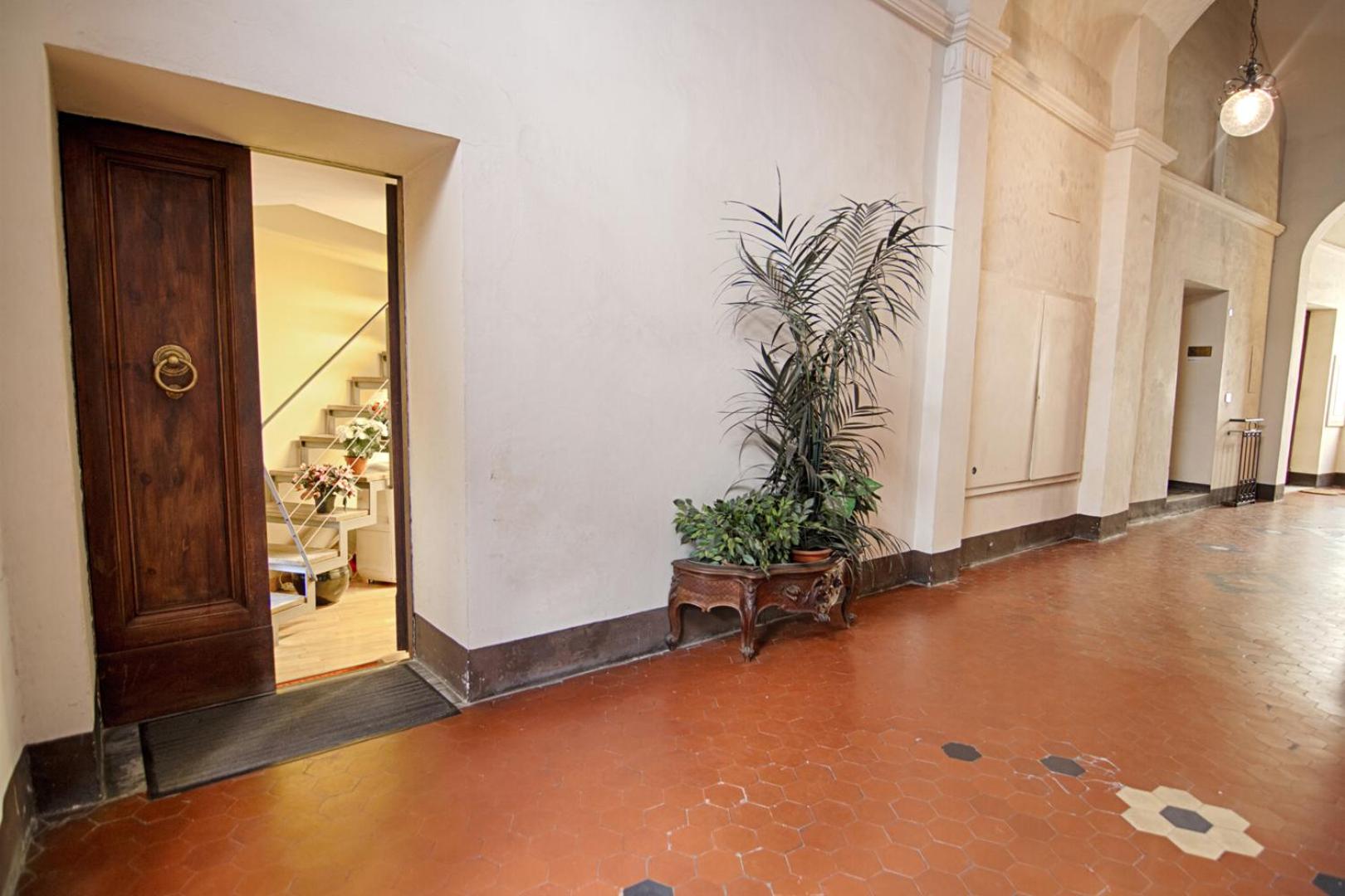 Rinidia Siena Centro view 2