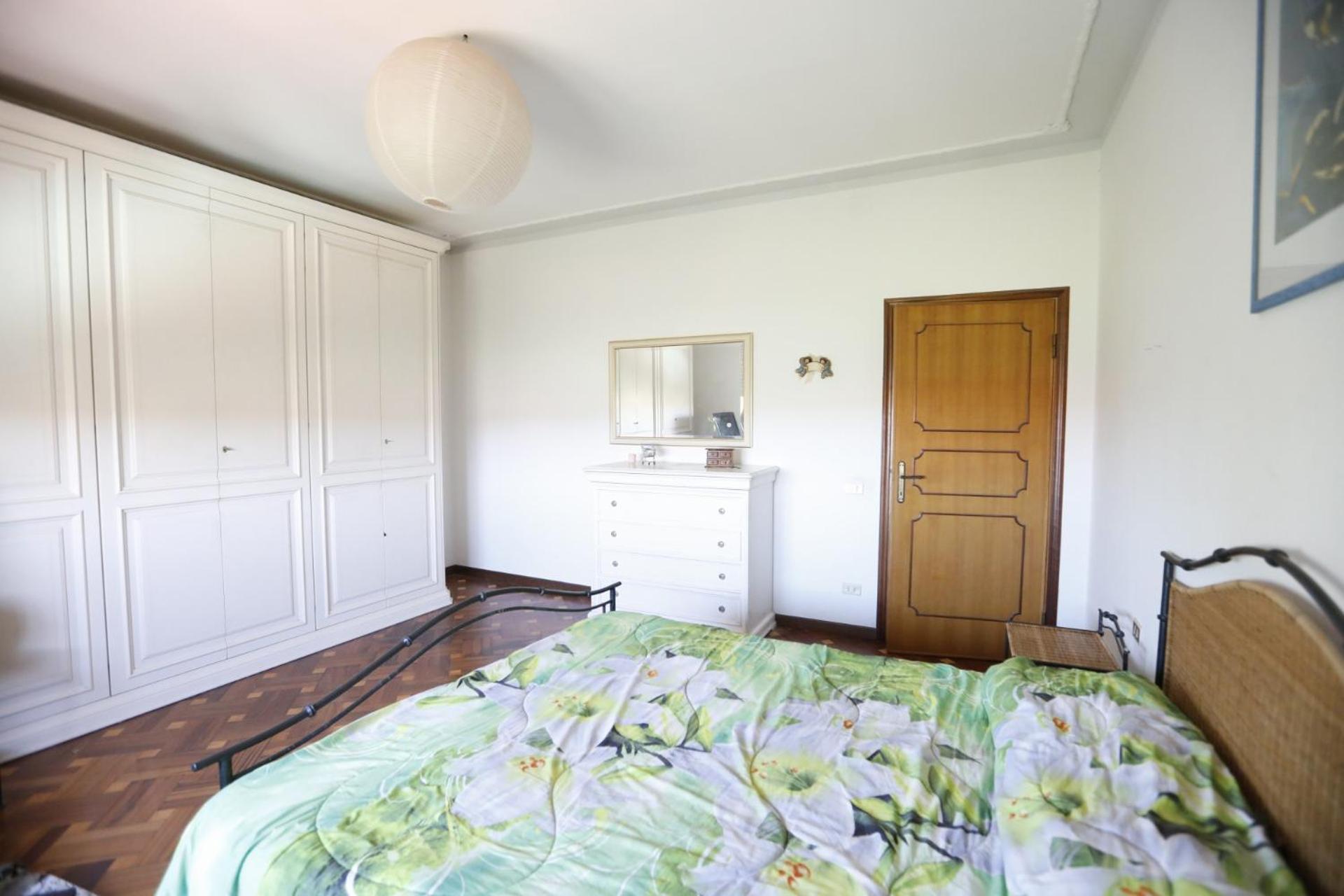 casa vacanza con piscina grande e idromassaggio jacuzzi