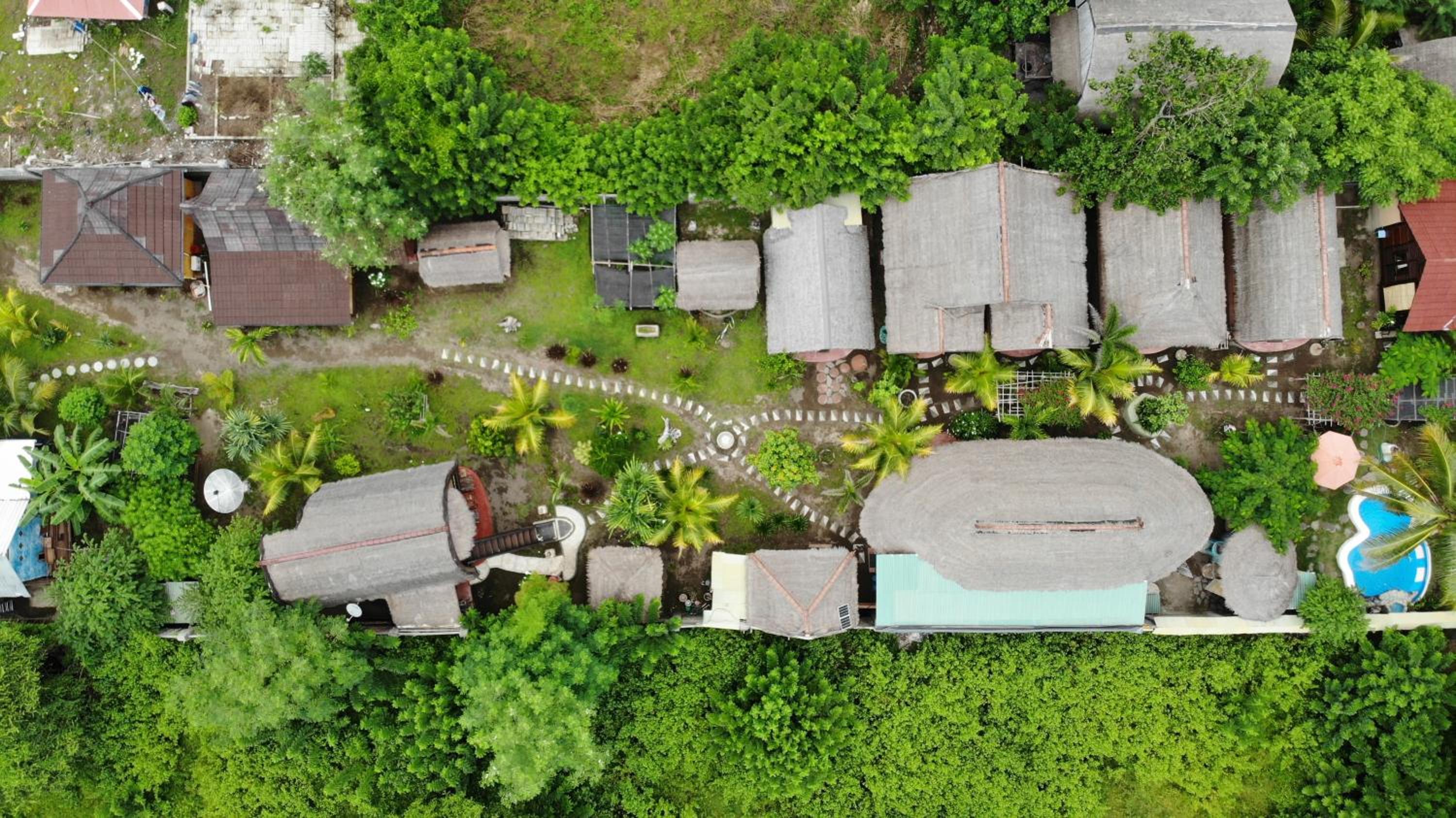 Kampung Meno Bungalows view 2