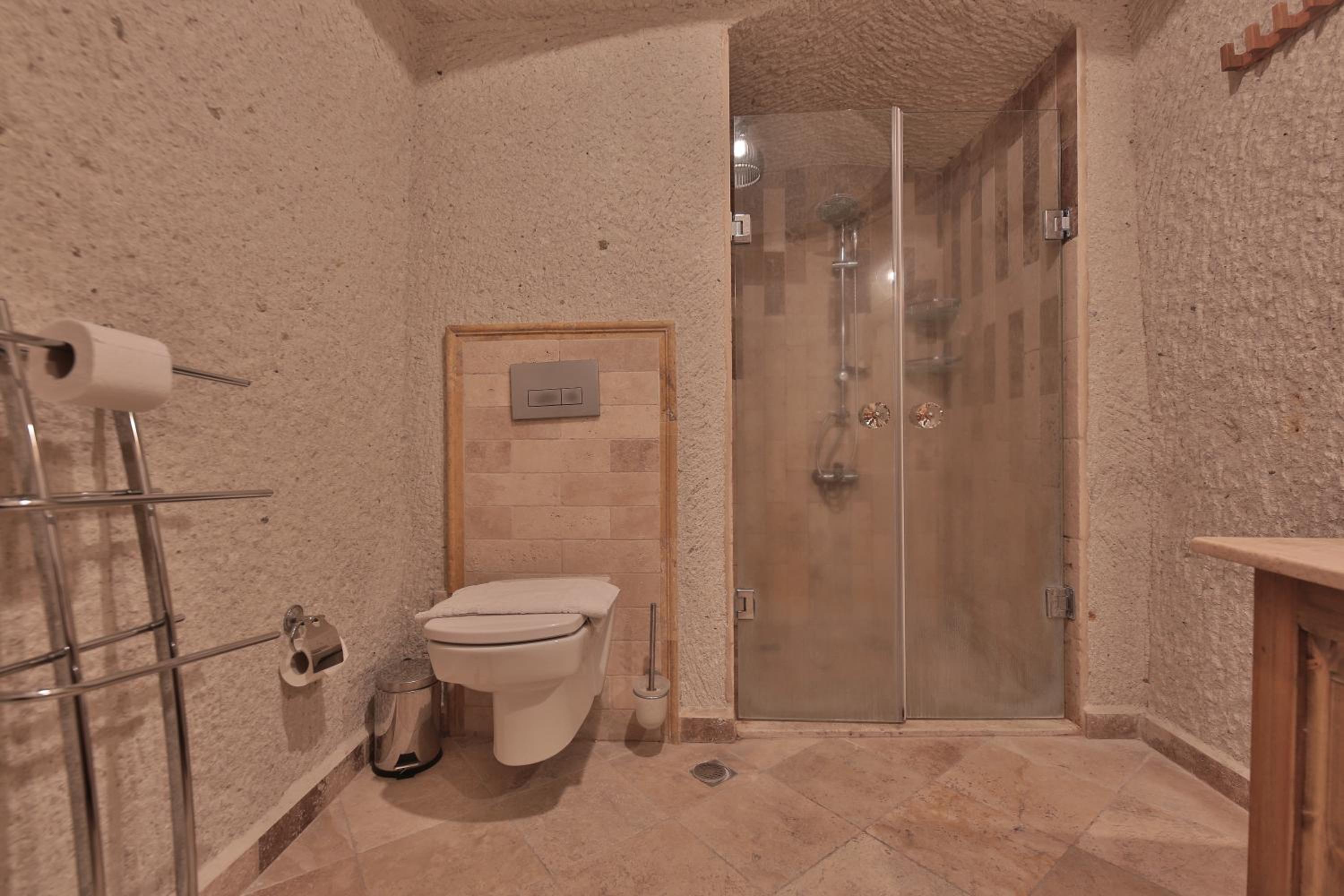 Local Cave House Hotel - Image 166