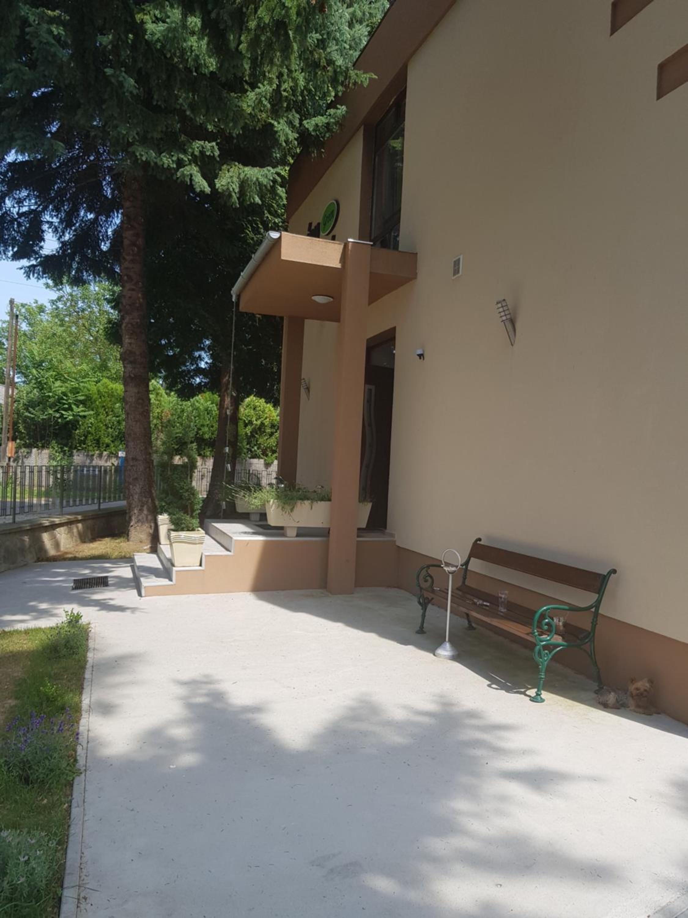 Photo 14