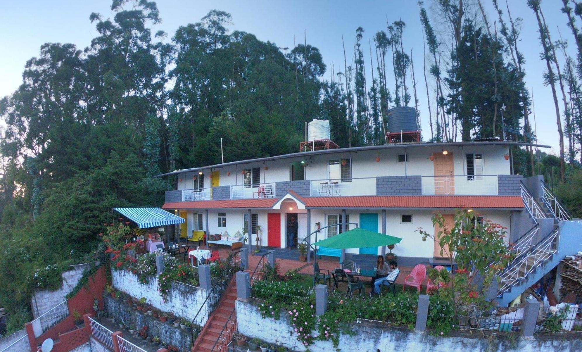 REFLECTIONS Guest House